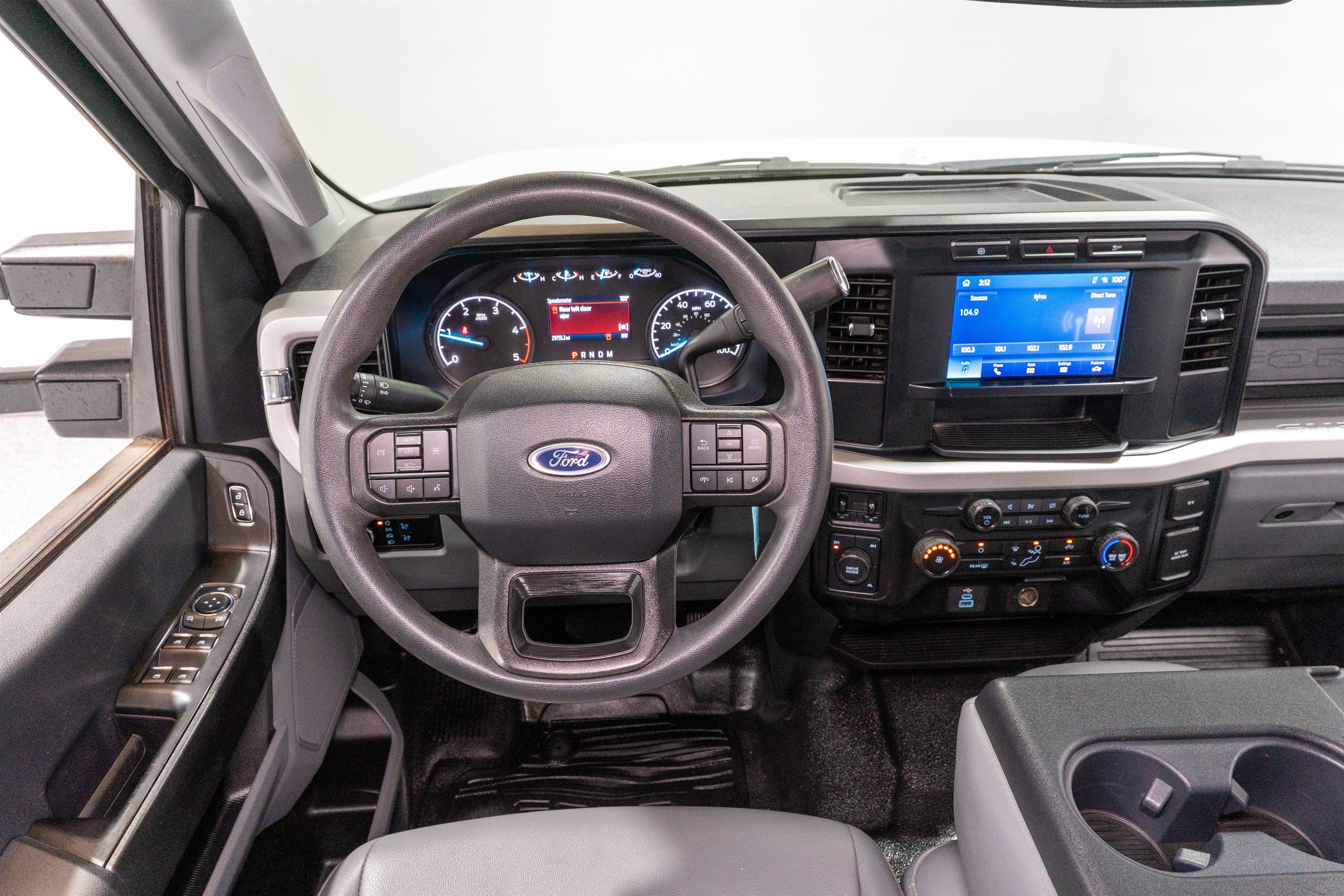 2024 Ford Super Duty F-350 DRW XL
