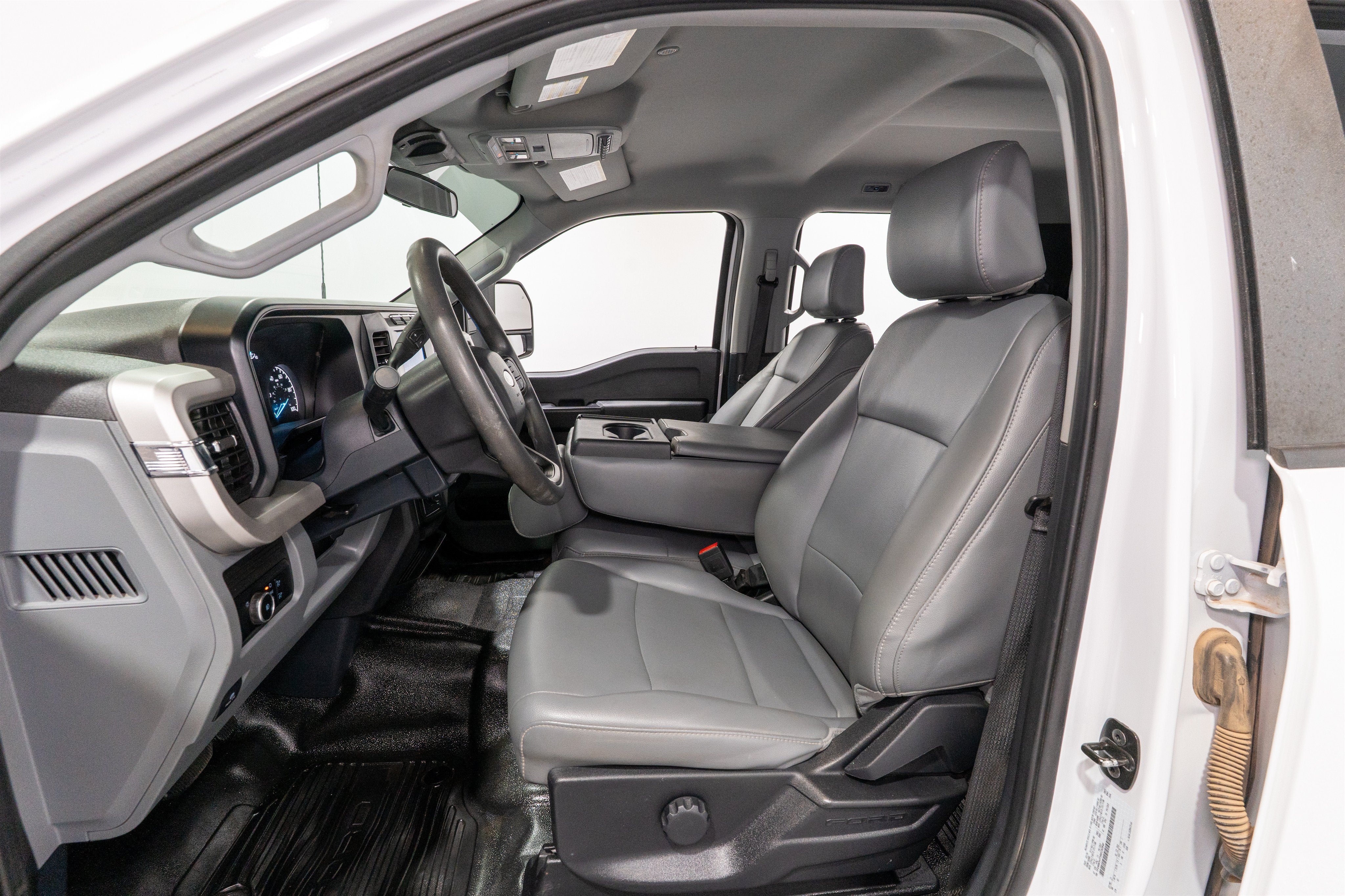 2024 Ford Super Duty F-350 DRW XL
