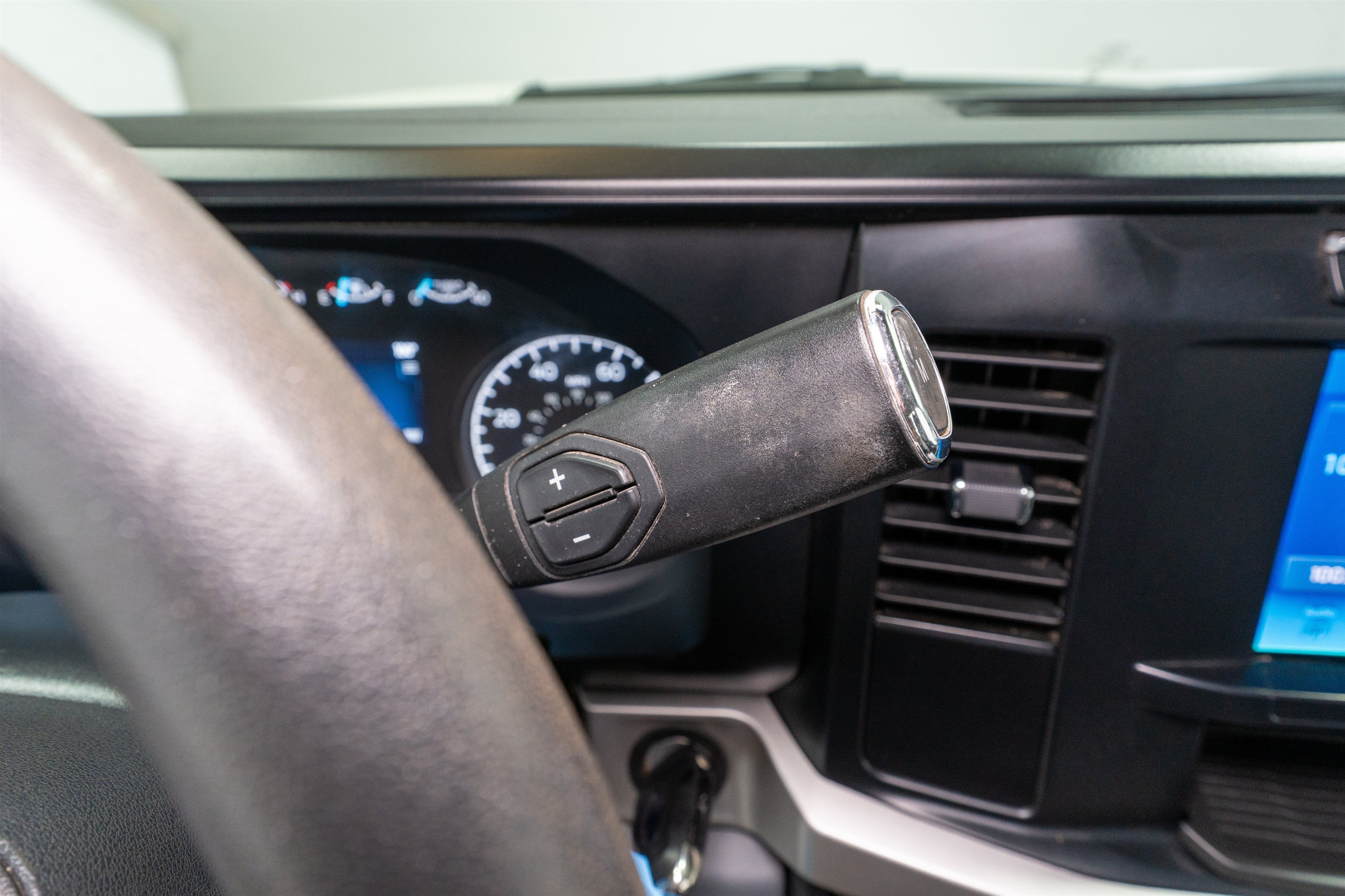 2024 Ford Super Duty F-350 DRW XL