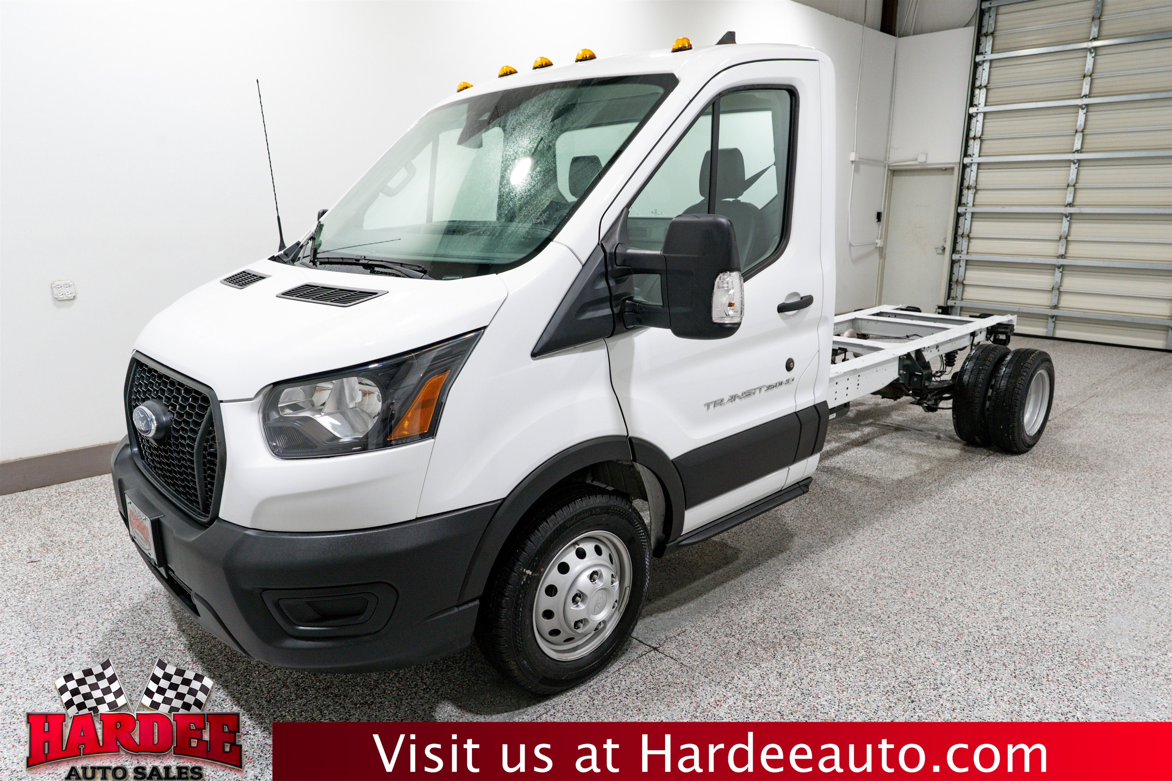 2023 Ford Transit Chassis Base