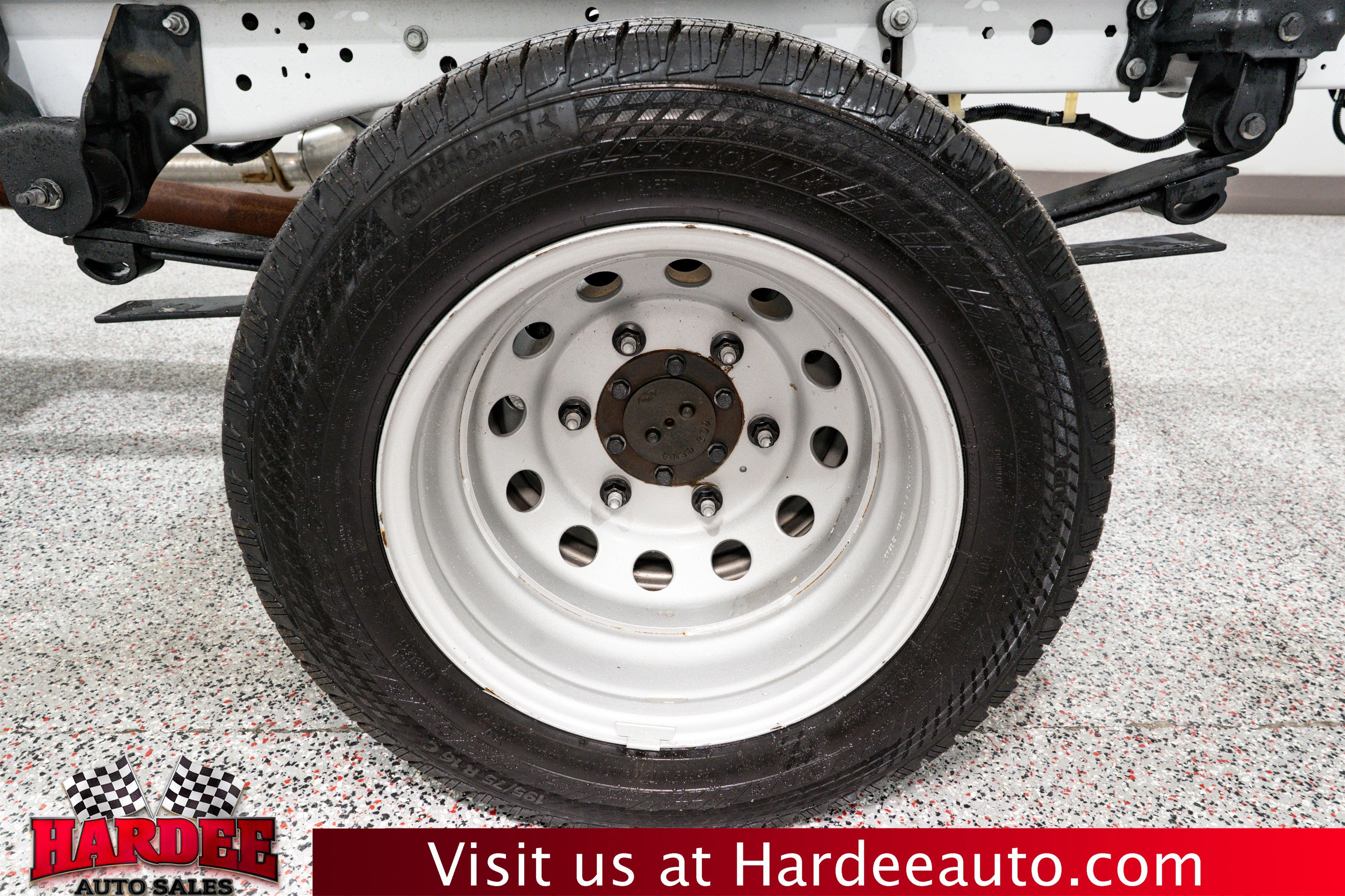 2023 Ford Transit Chassis Base