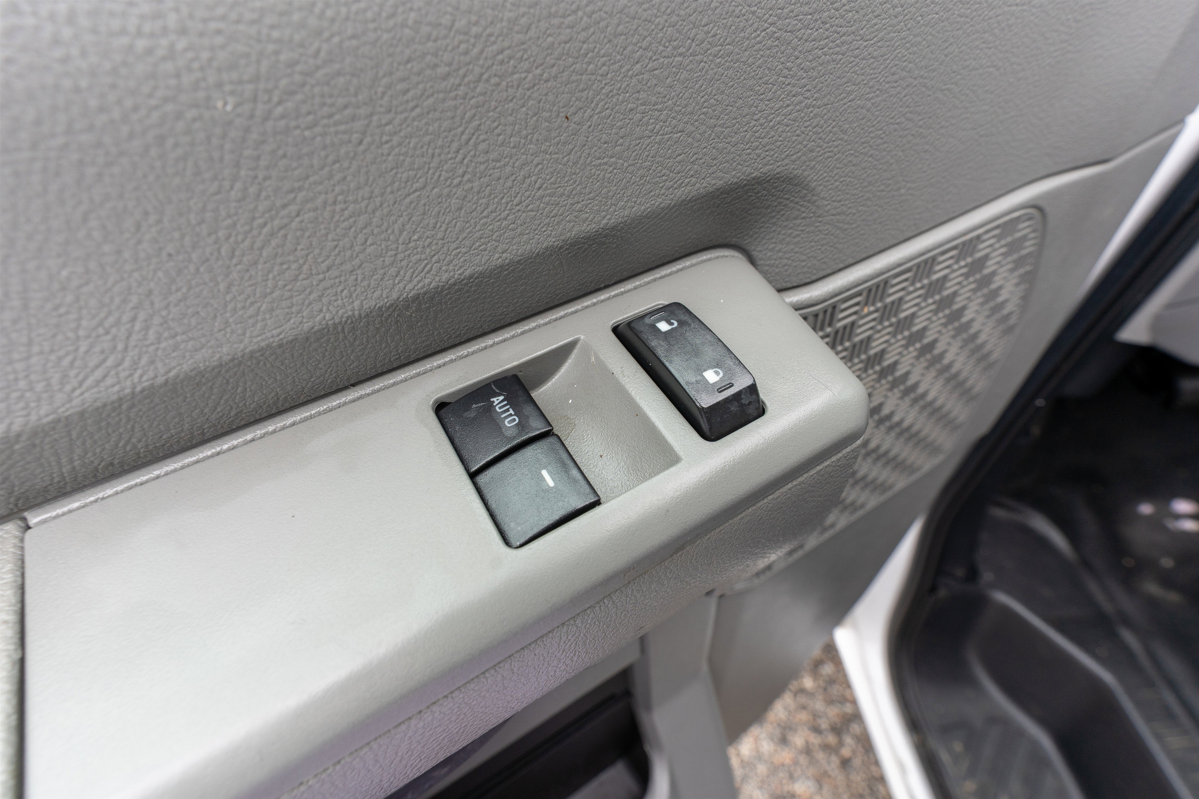 2019 Ford E-Series Cutaway Base