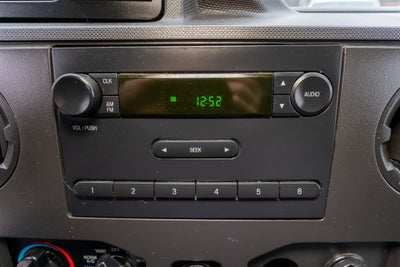 2019 Ford E-Series Cutaway Base