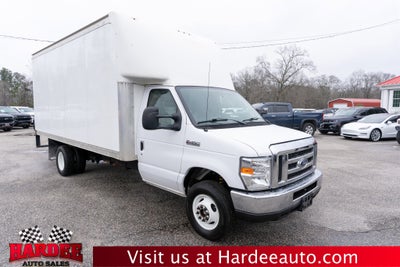 2019 Ford E-Series Cutaway Base