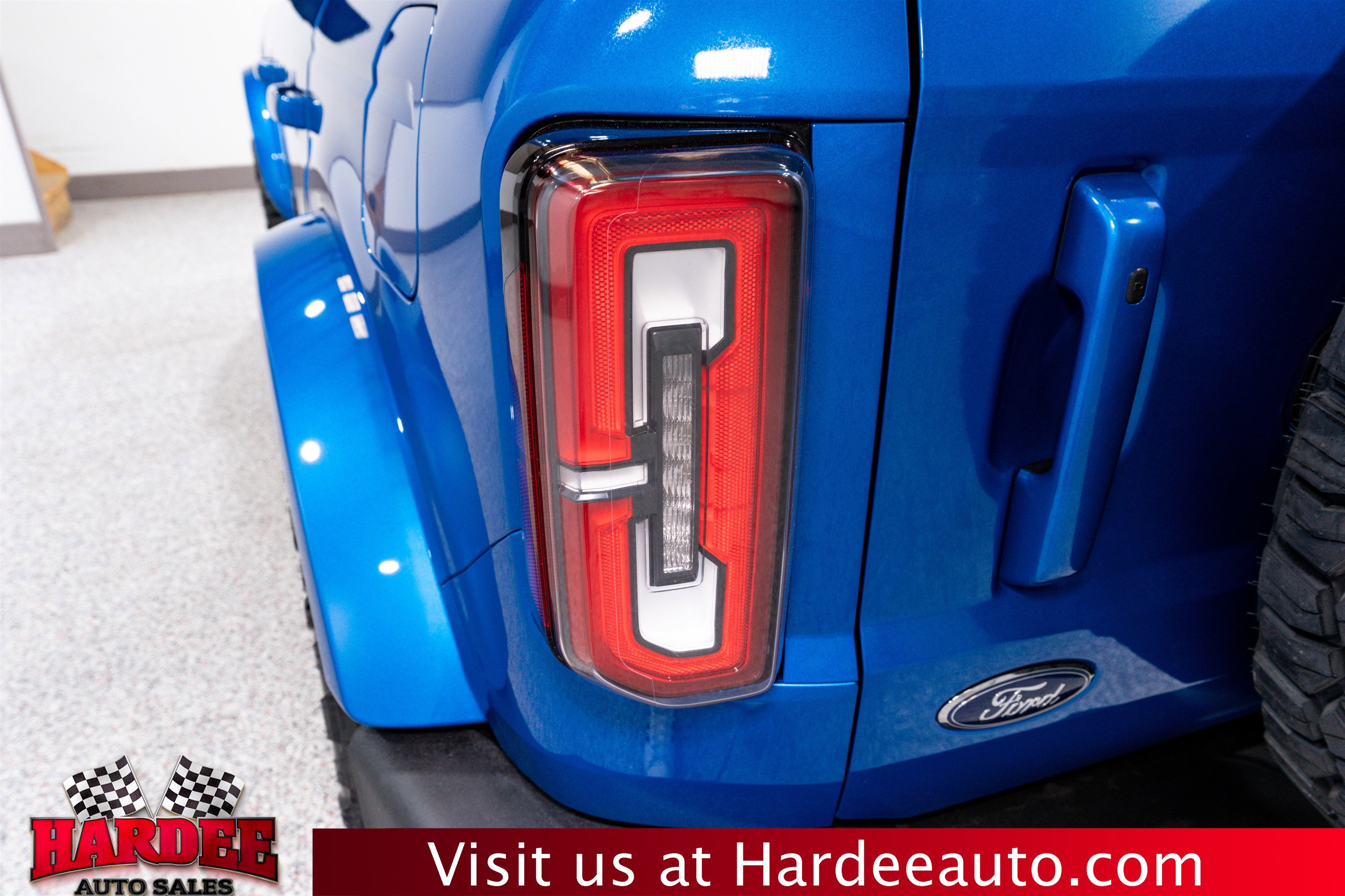 2024 Ford Bronco Outer Banks