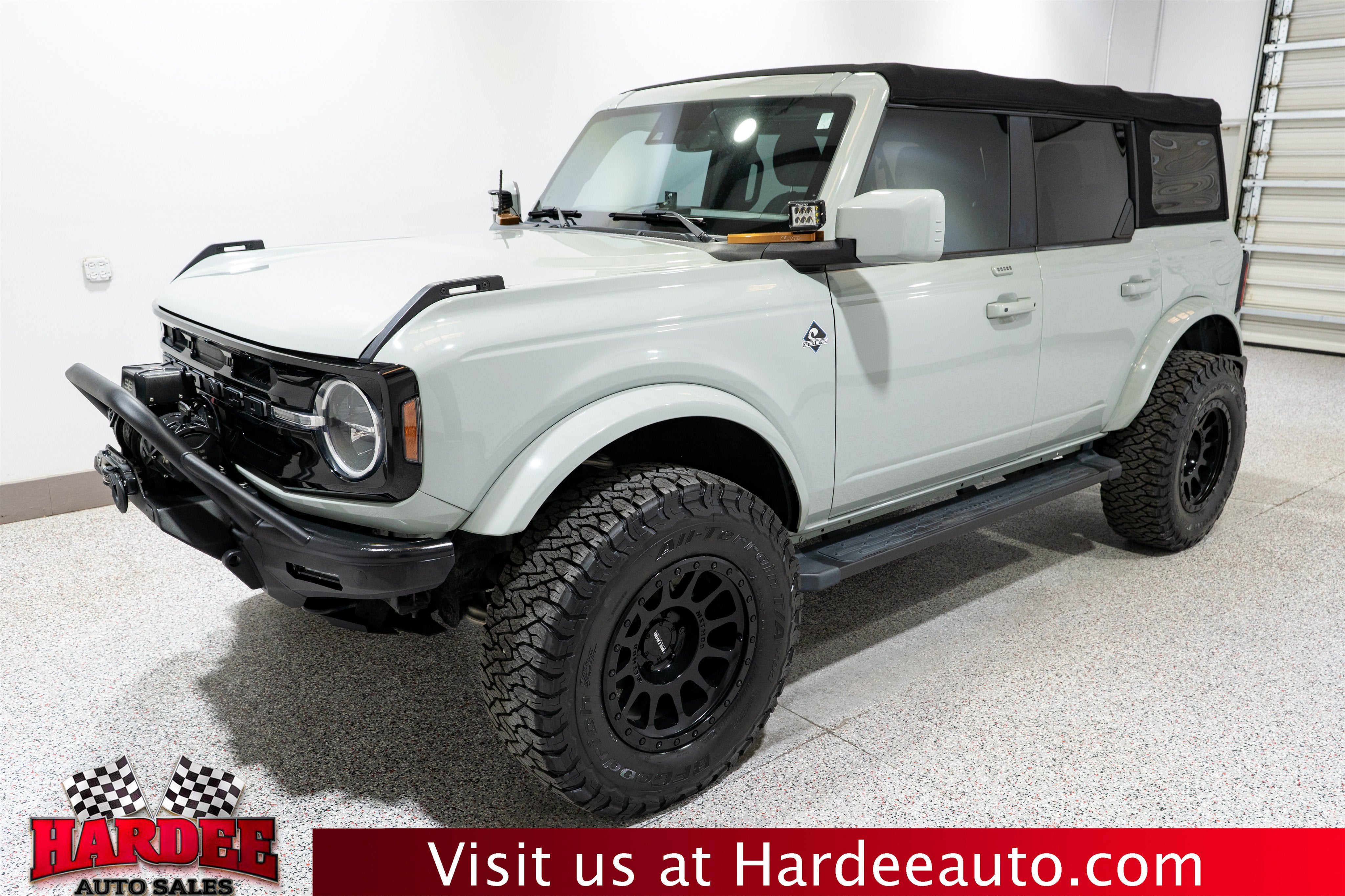 2023 Ford Bronco Outer Banks