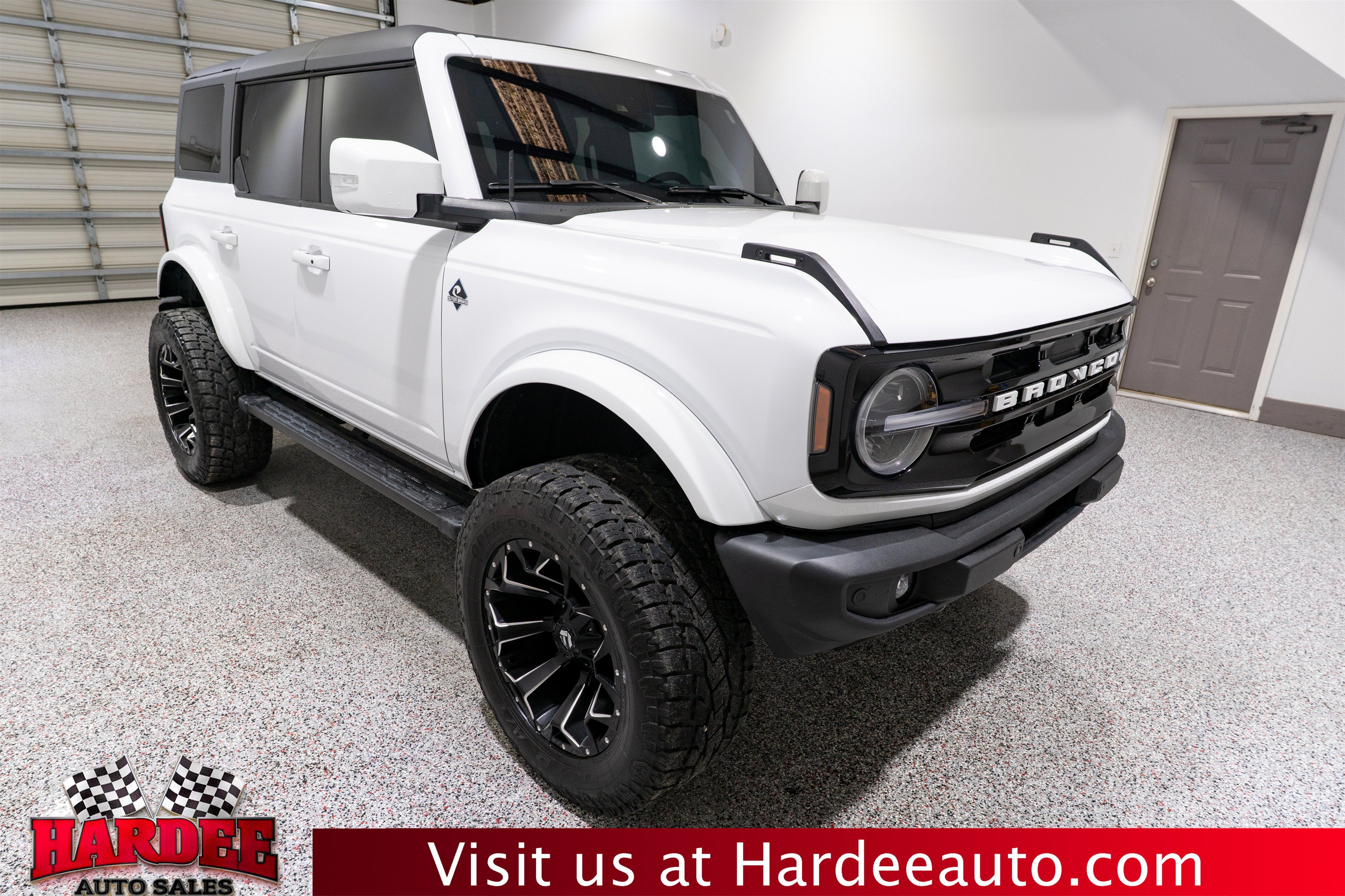 2023 Ford Bronco Outer Banks