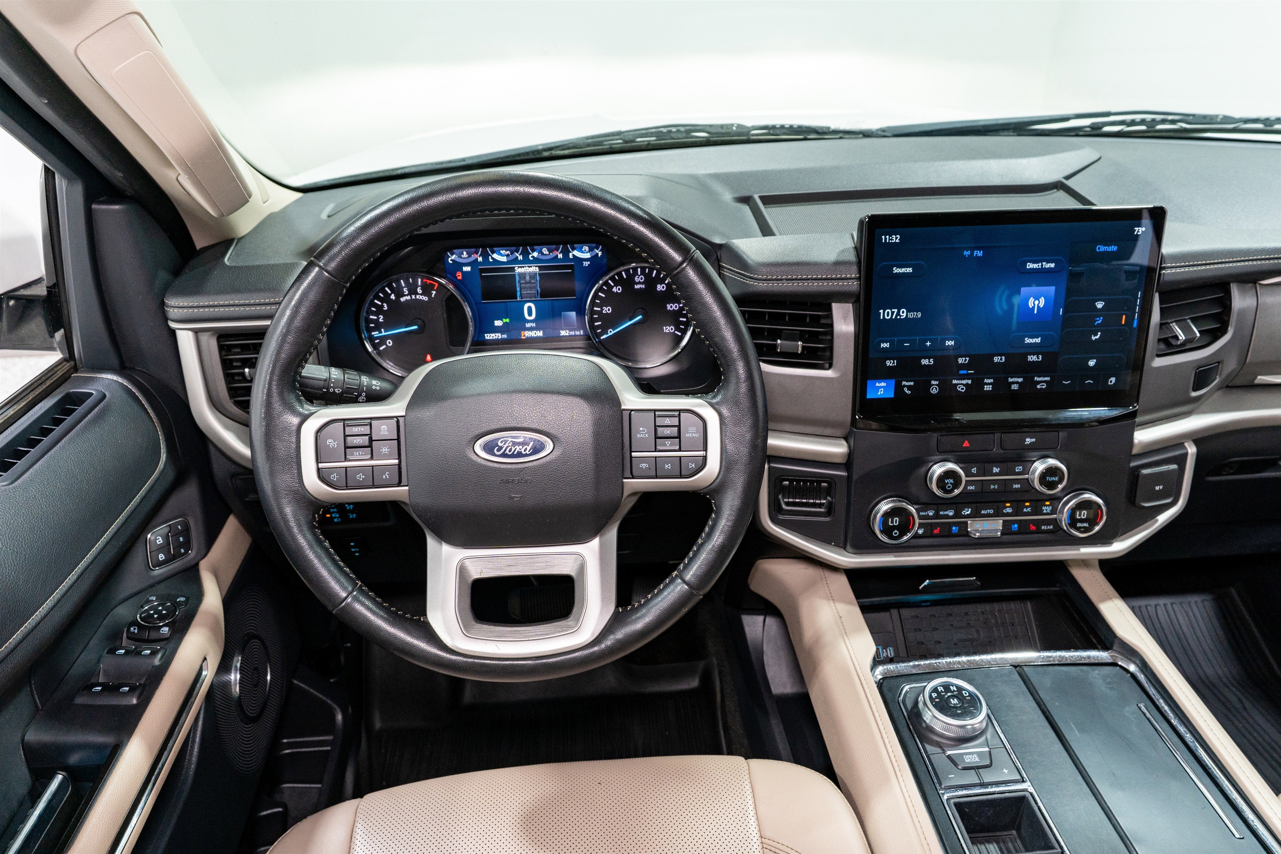 2022 Ford Expedition Max XLT