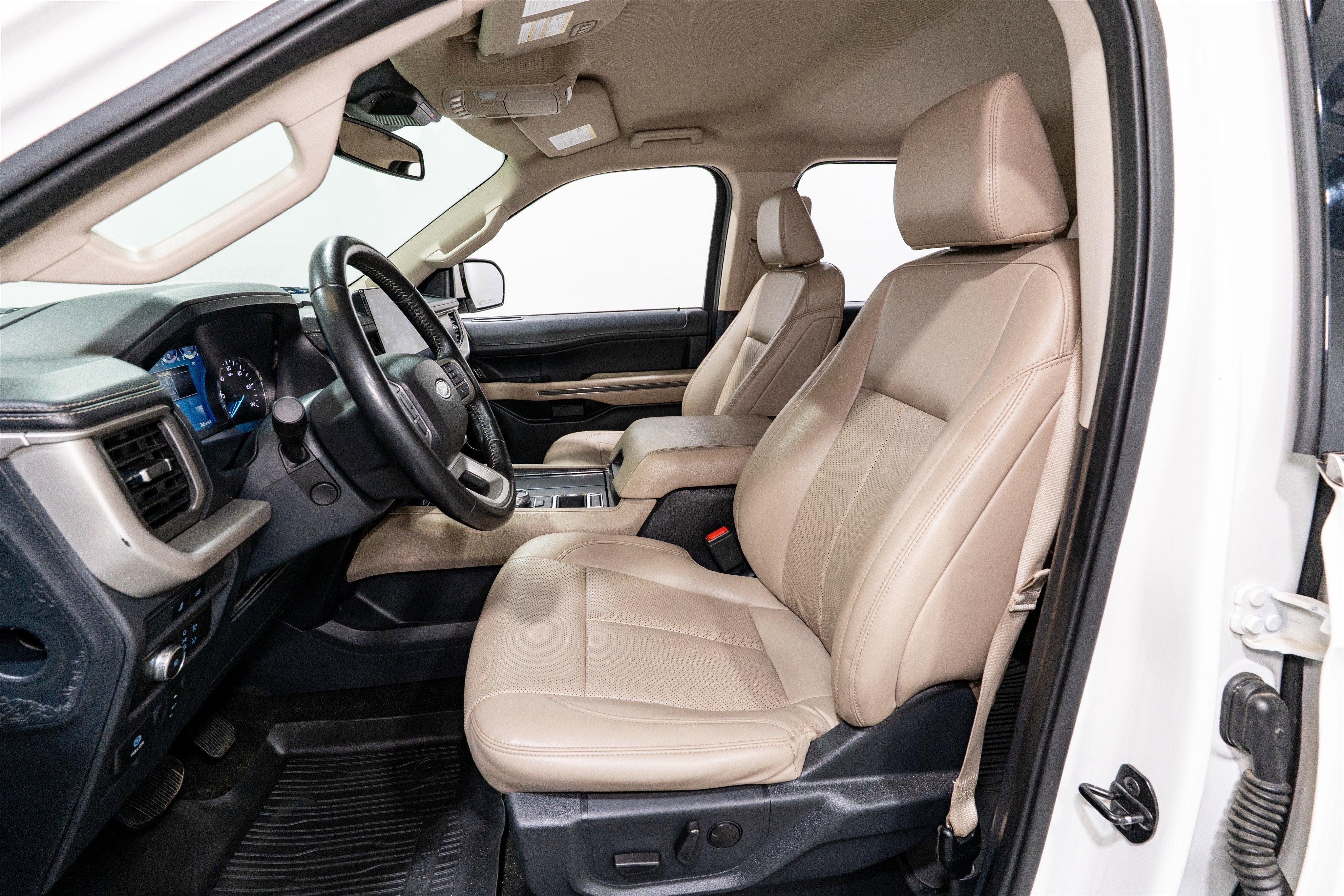 2022 Ford Expedition Max XLT