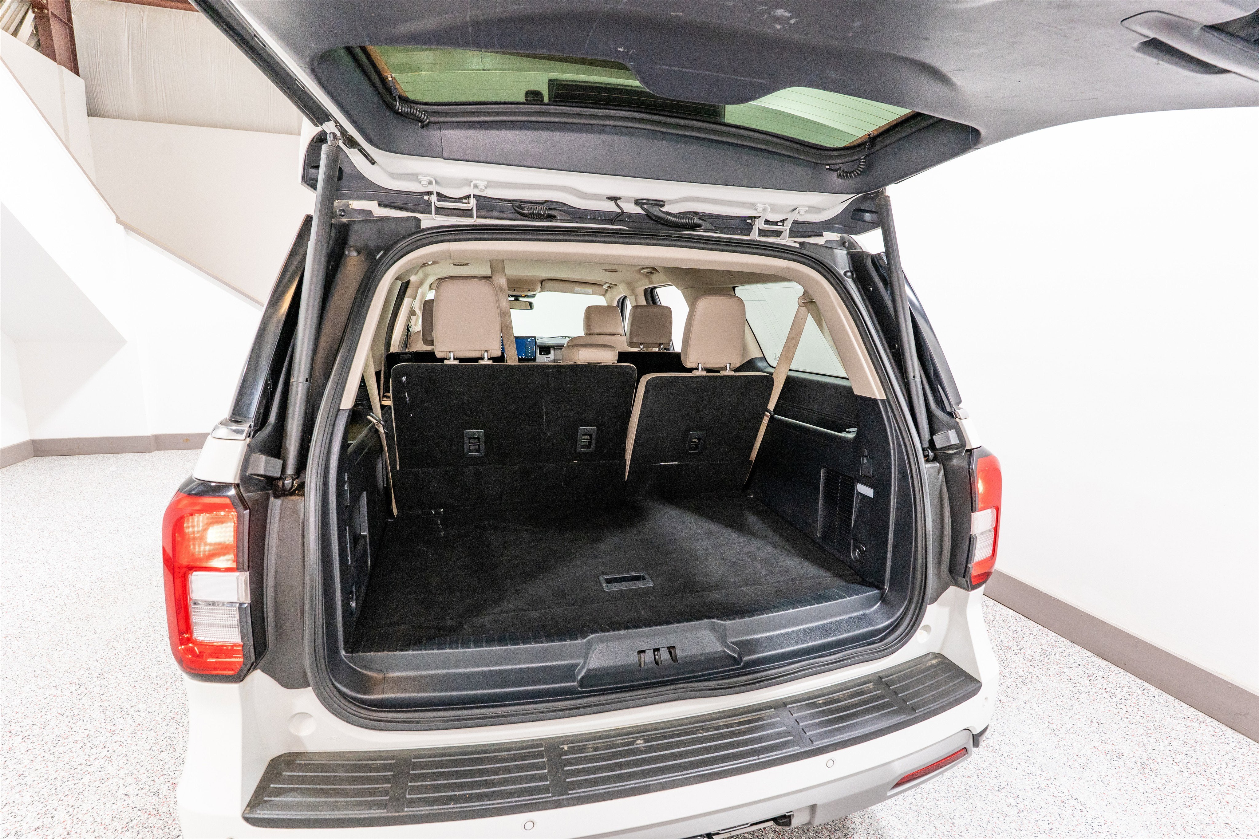 2022 Ford Expedition Max XLT