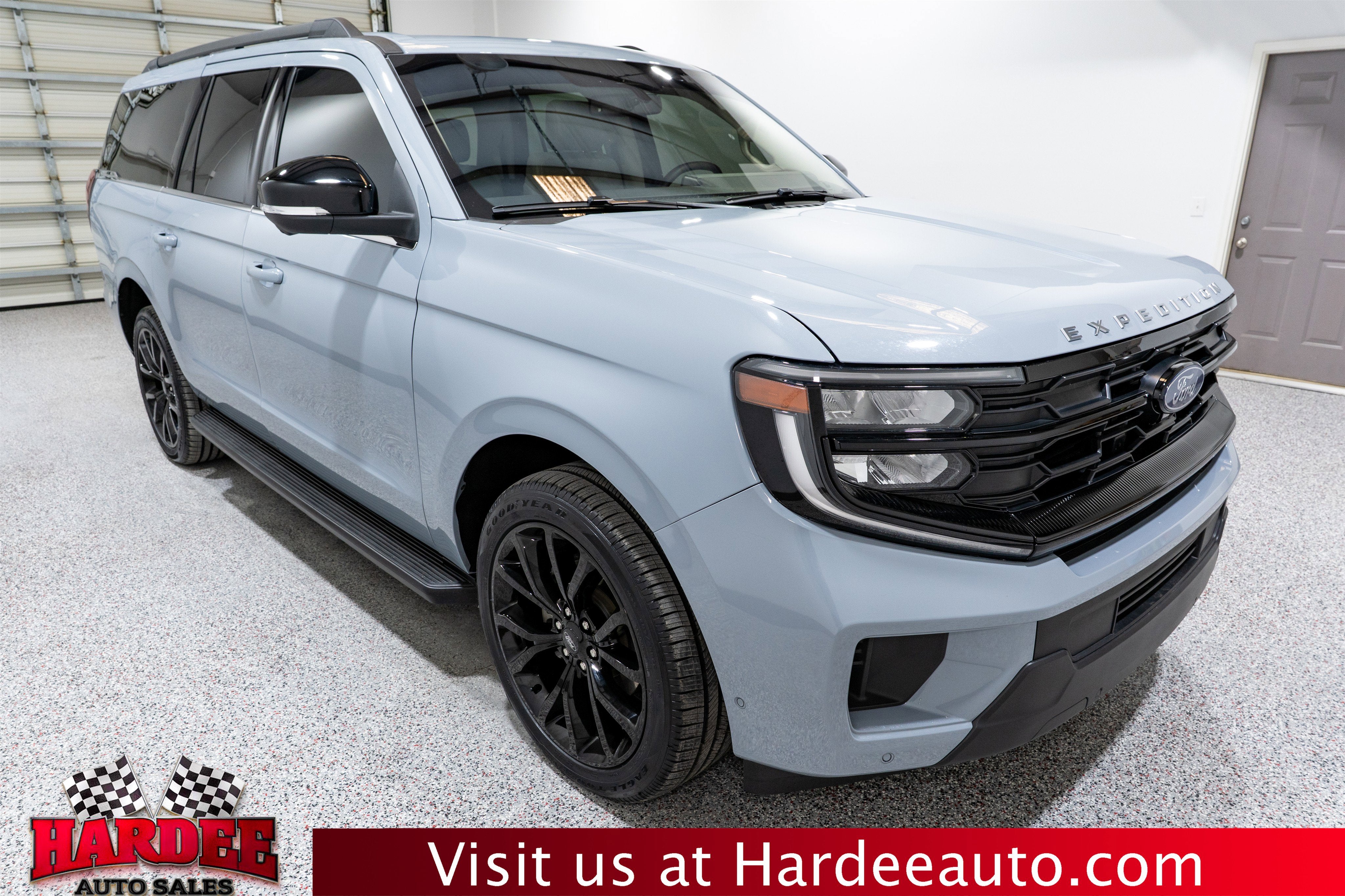 2025 Ford Expedition Max Active