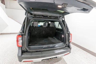 2023 Ford Expedition Max Platinum