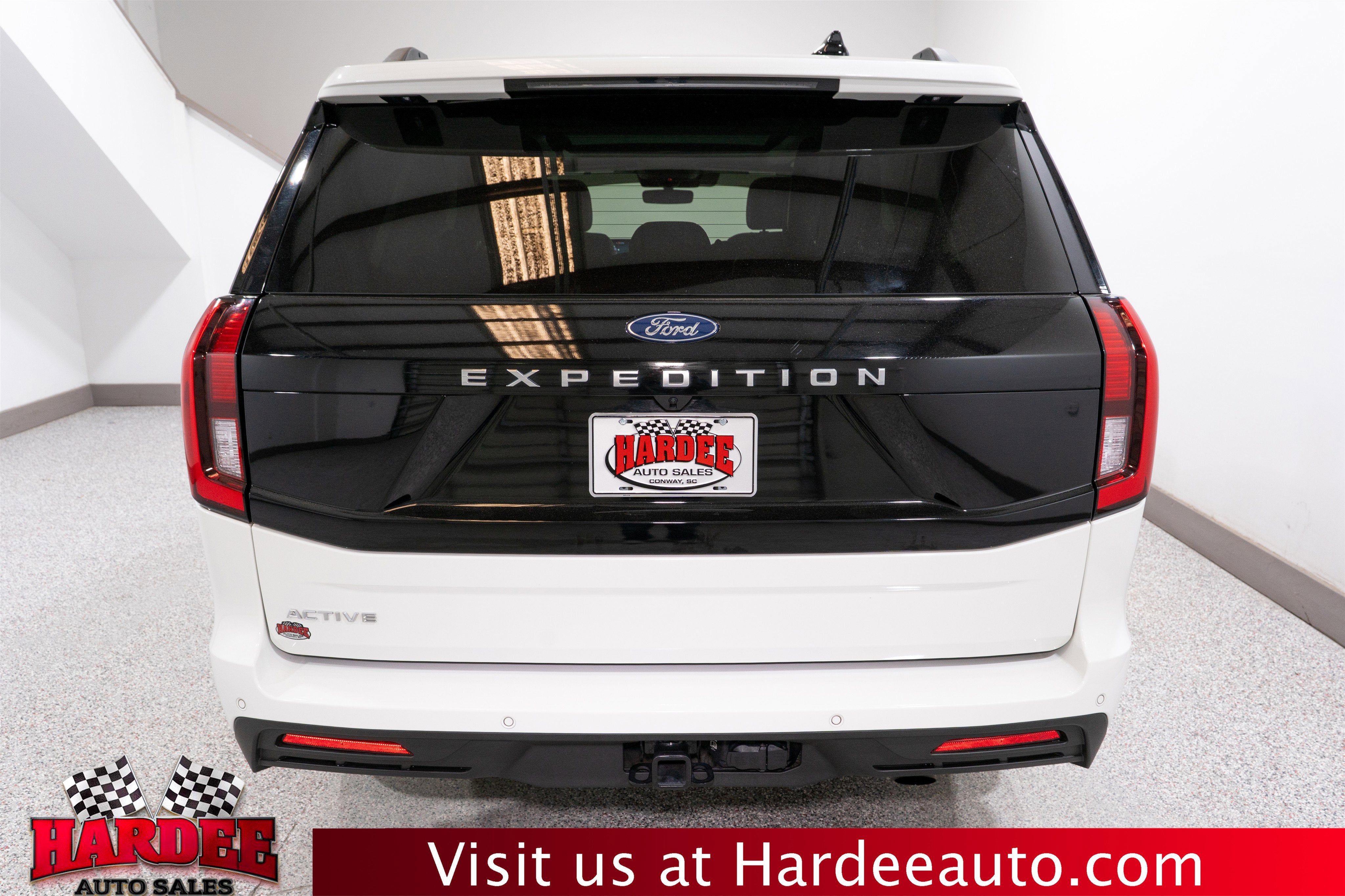 2025 Ford Expedition Active