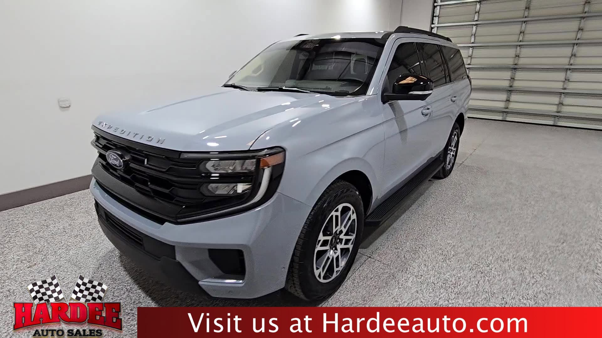 2025 Ford Expedition Active