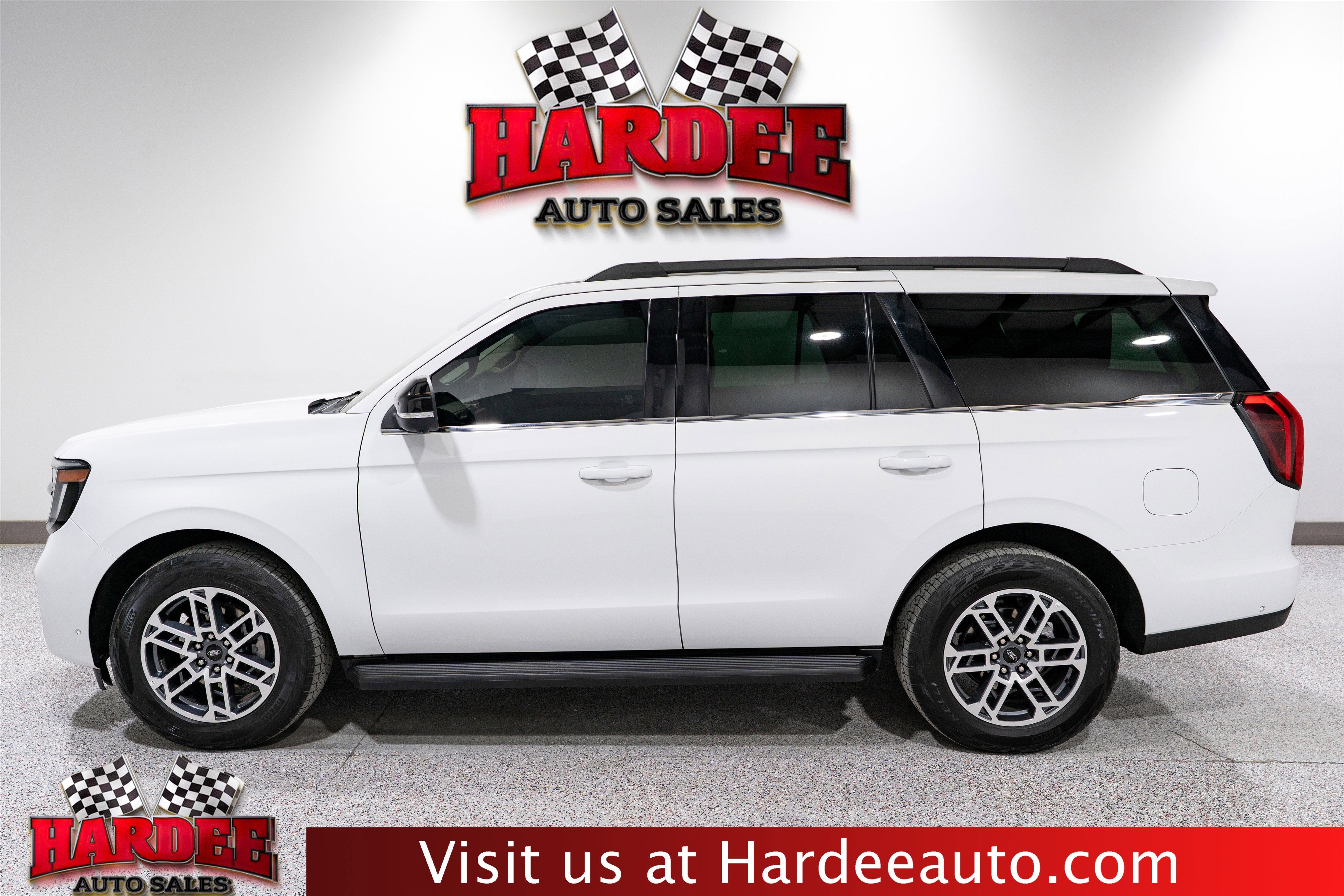2025 Ford Expedition Active