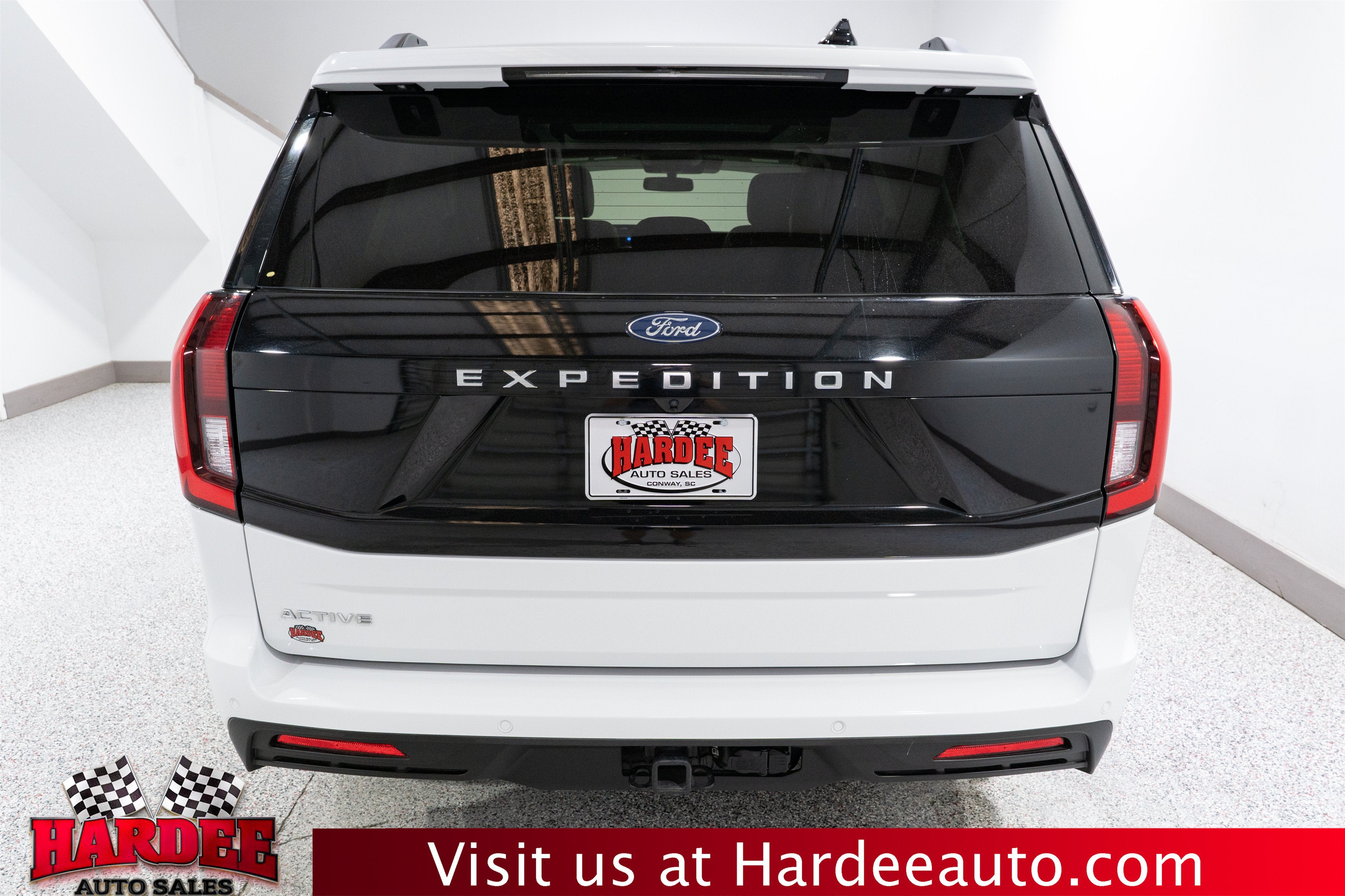 2025 Ford Expedition Active