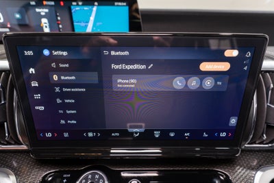 2025 Ford Expedition Platinum
