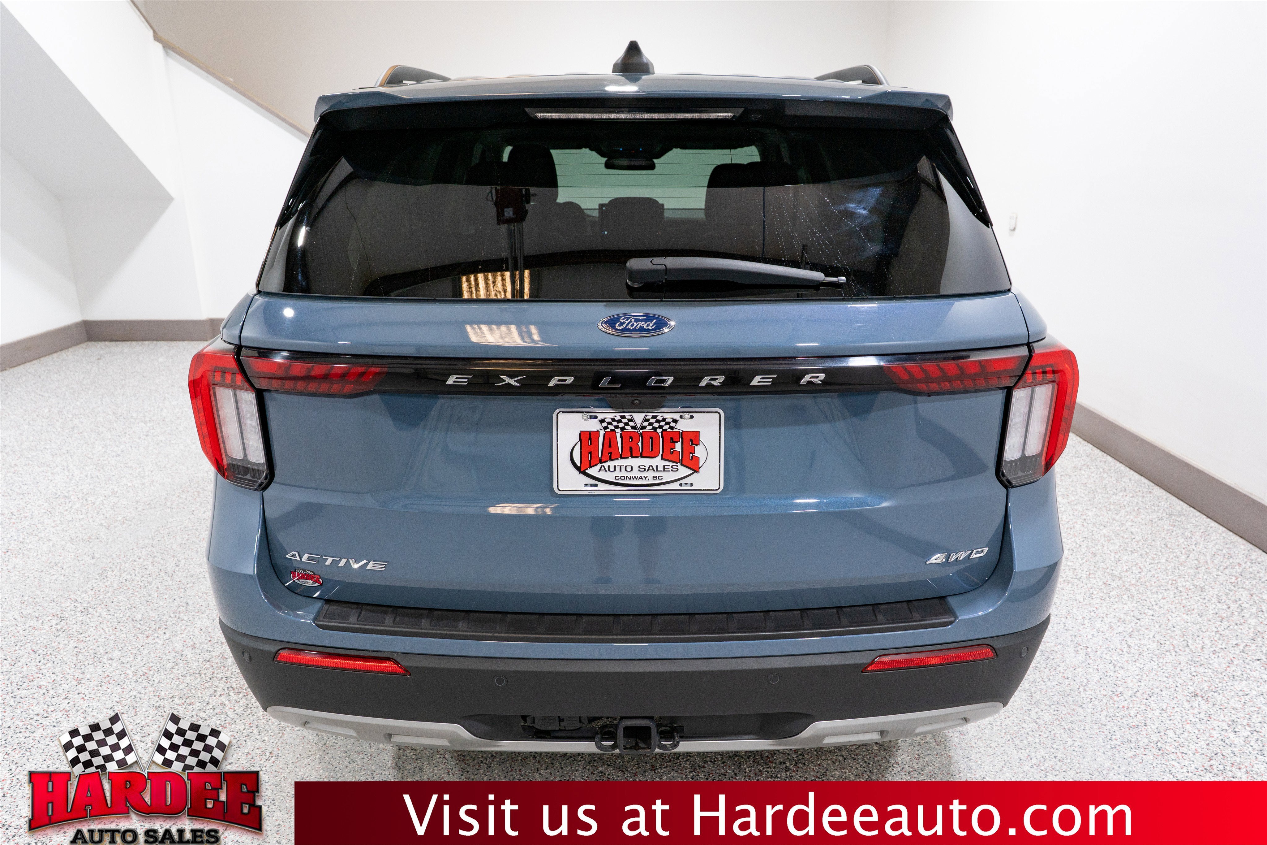 2025 Ford Explorer Active