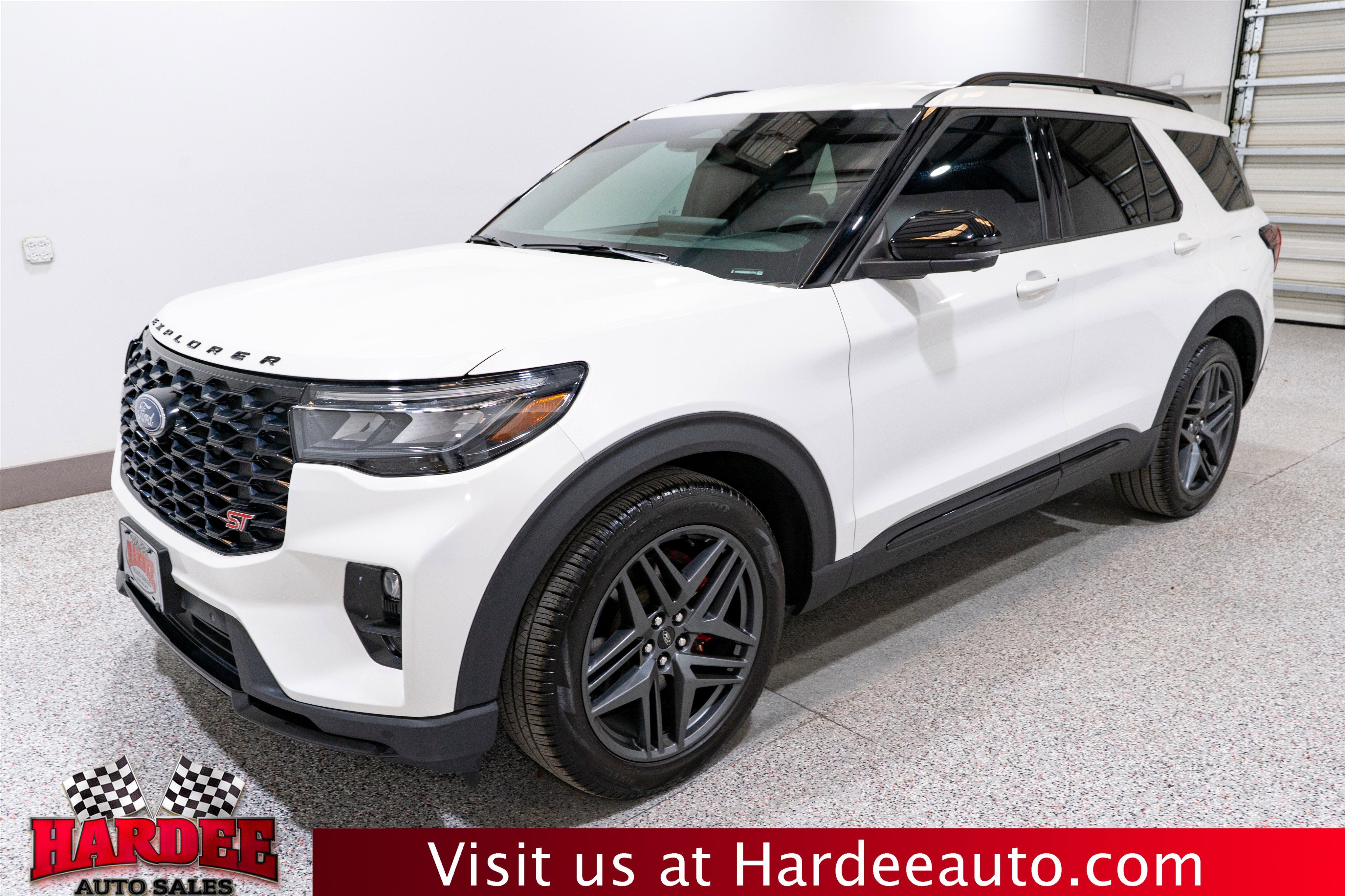 2025 Ford Explorer ST