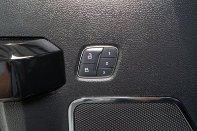 2018 Ford Super Duty F-250 SRW Black Widow