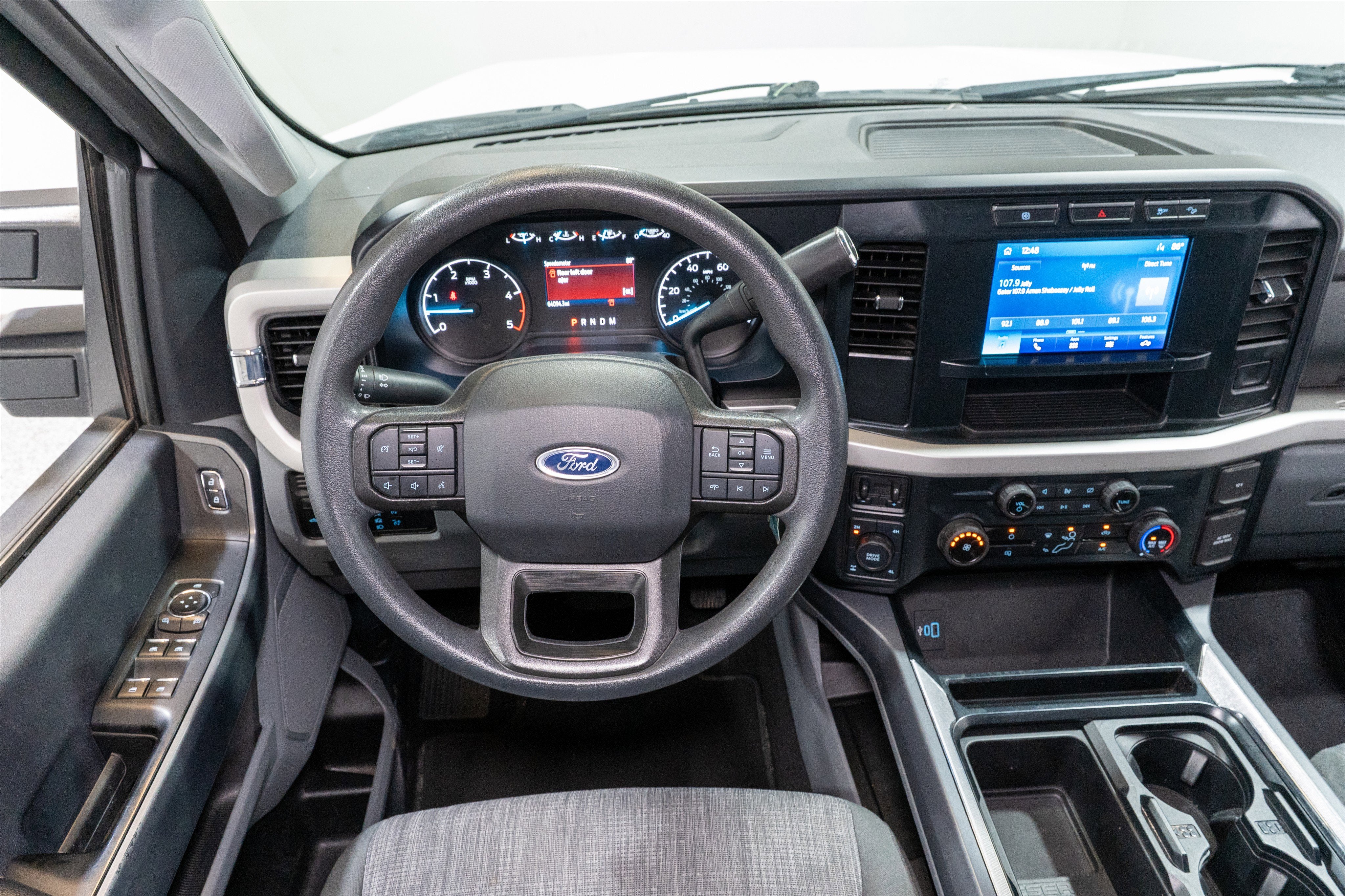 2023 Ford Super Duty F-250 SRW XLT