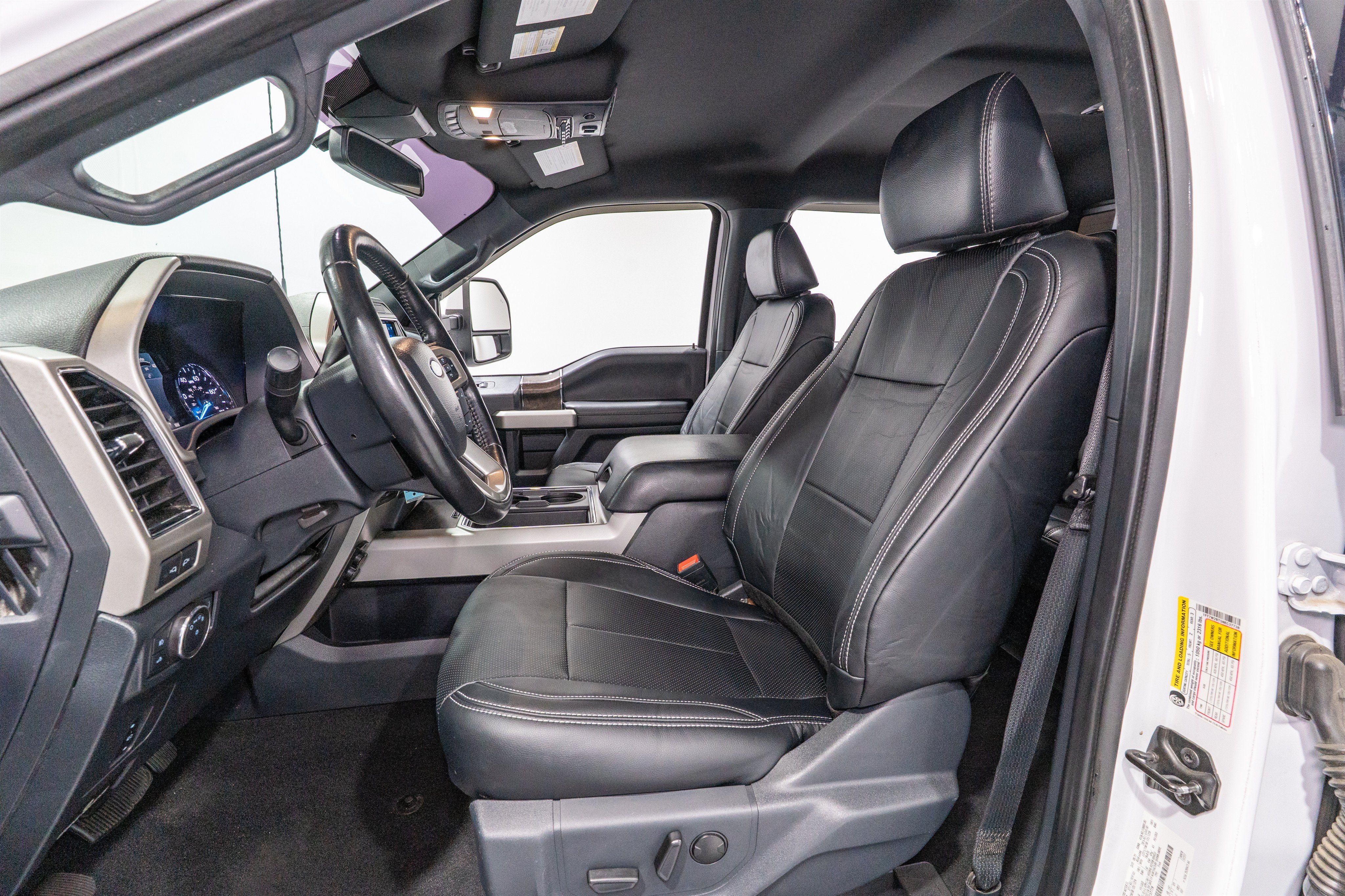 2022 Ford Super Duty F-250 SRW LARIAT