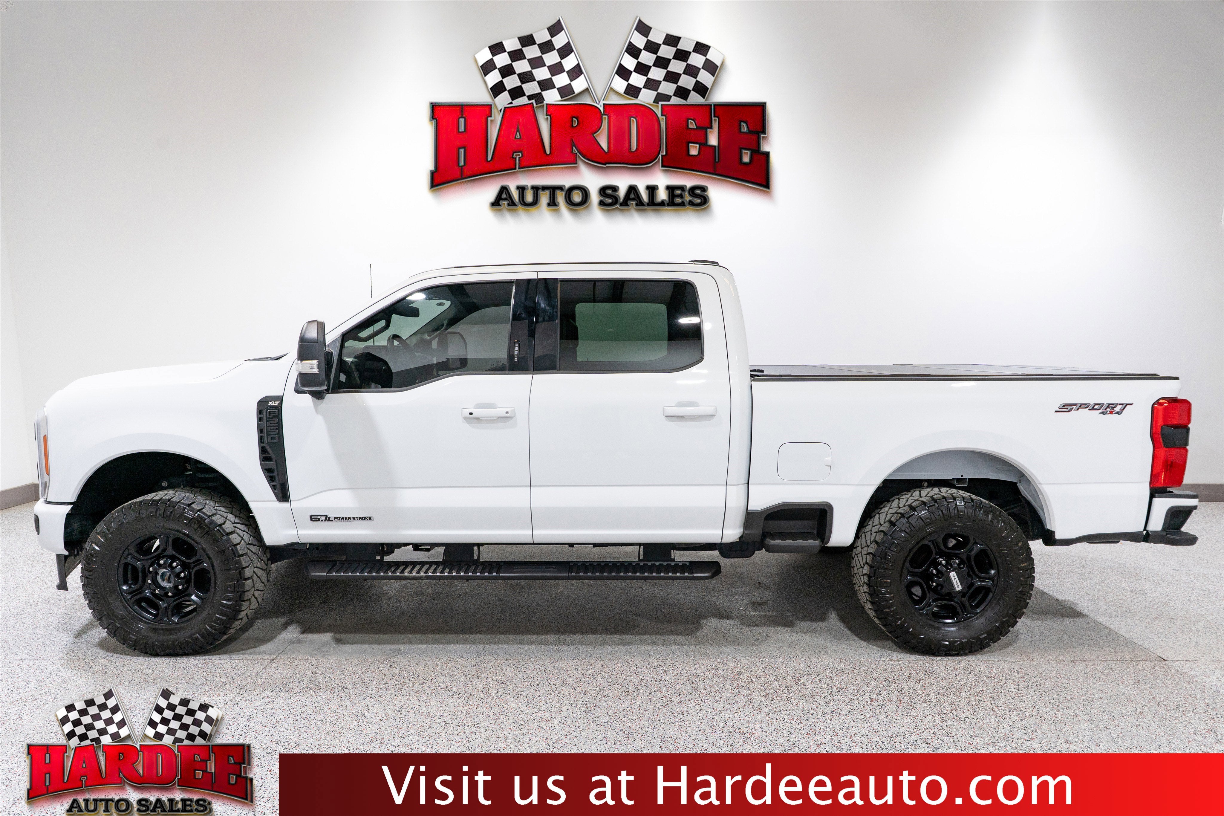 2023 Ford Super Duty F-250 SRW XLT