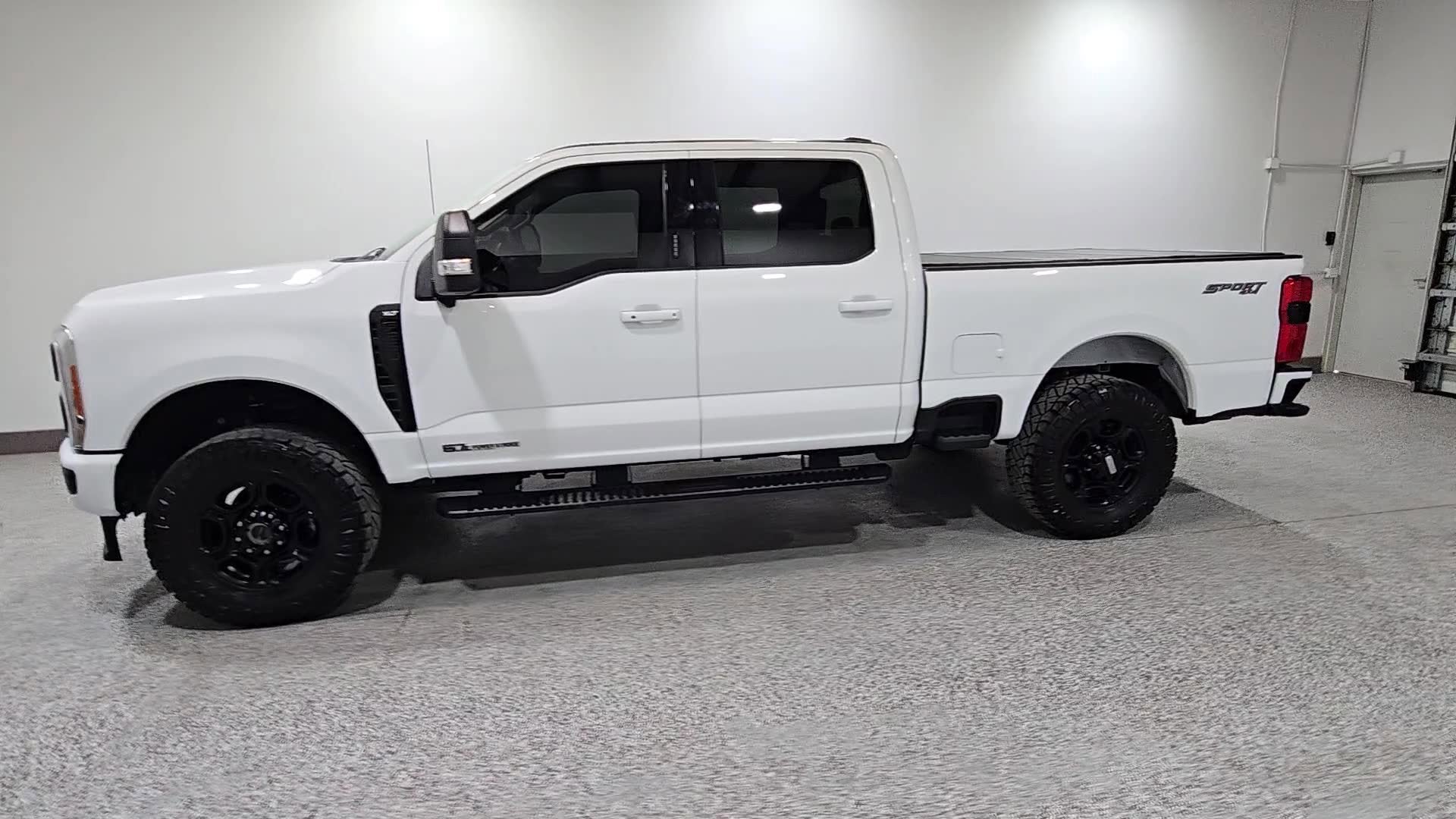 2023 Ford Super Duty F-250 SRW XLT