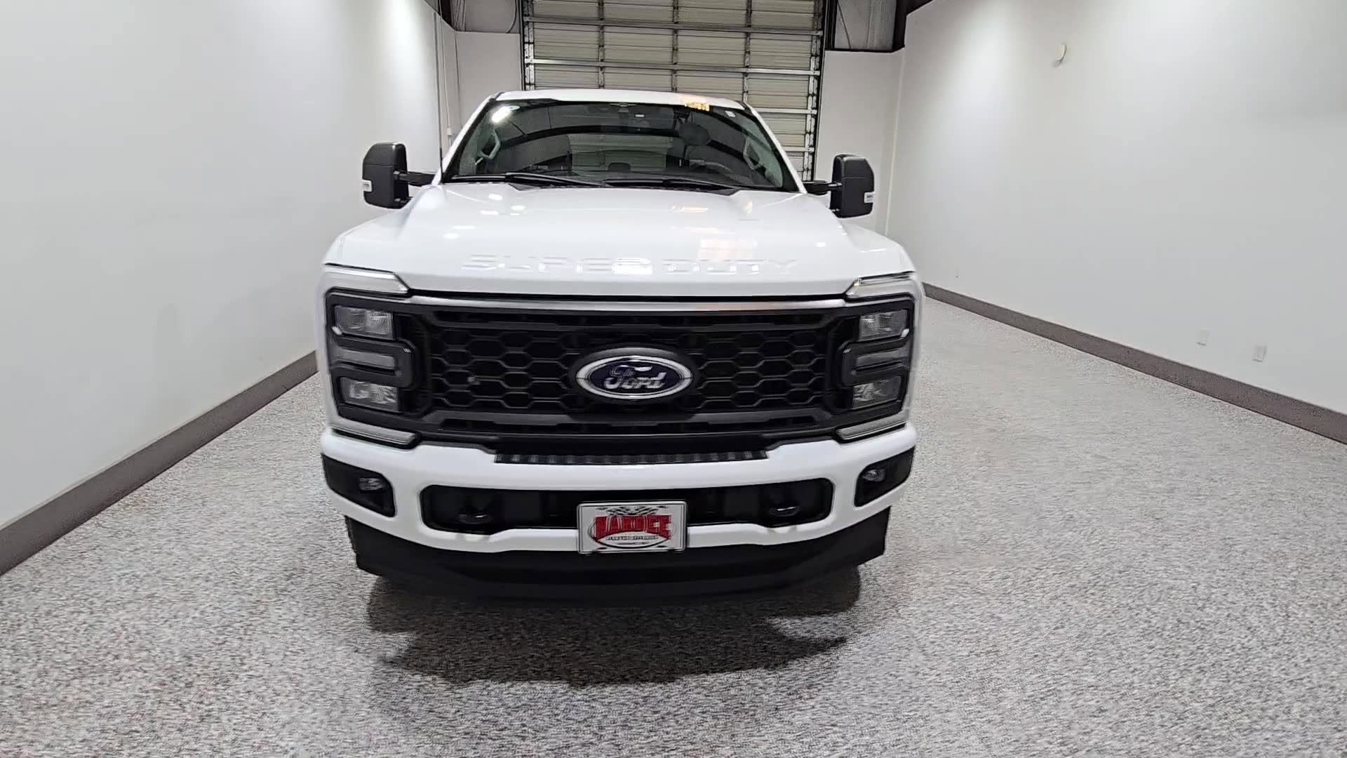 2023 Ford Super Duty F-250 SRW XLT