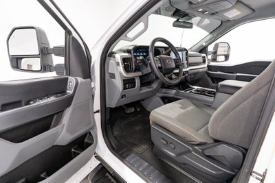 2025 Ford Super Duty F-250 SRW XLT