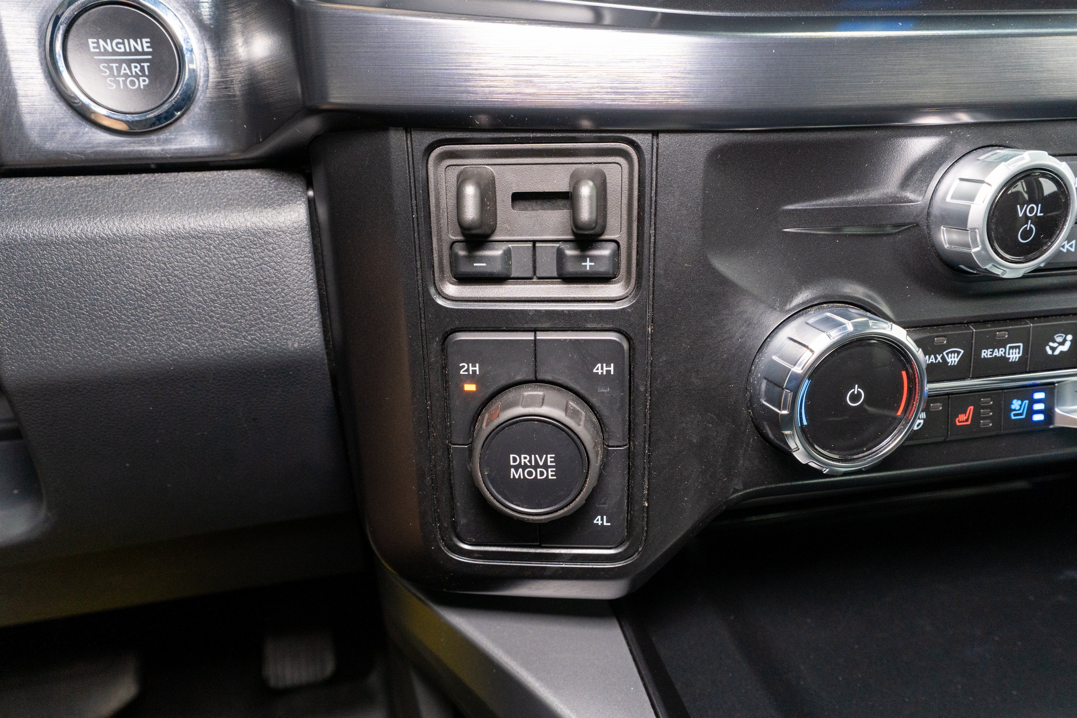 2025 Ford Super Duty F-250 SRW LARIAT