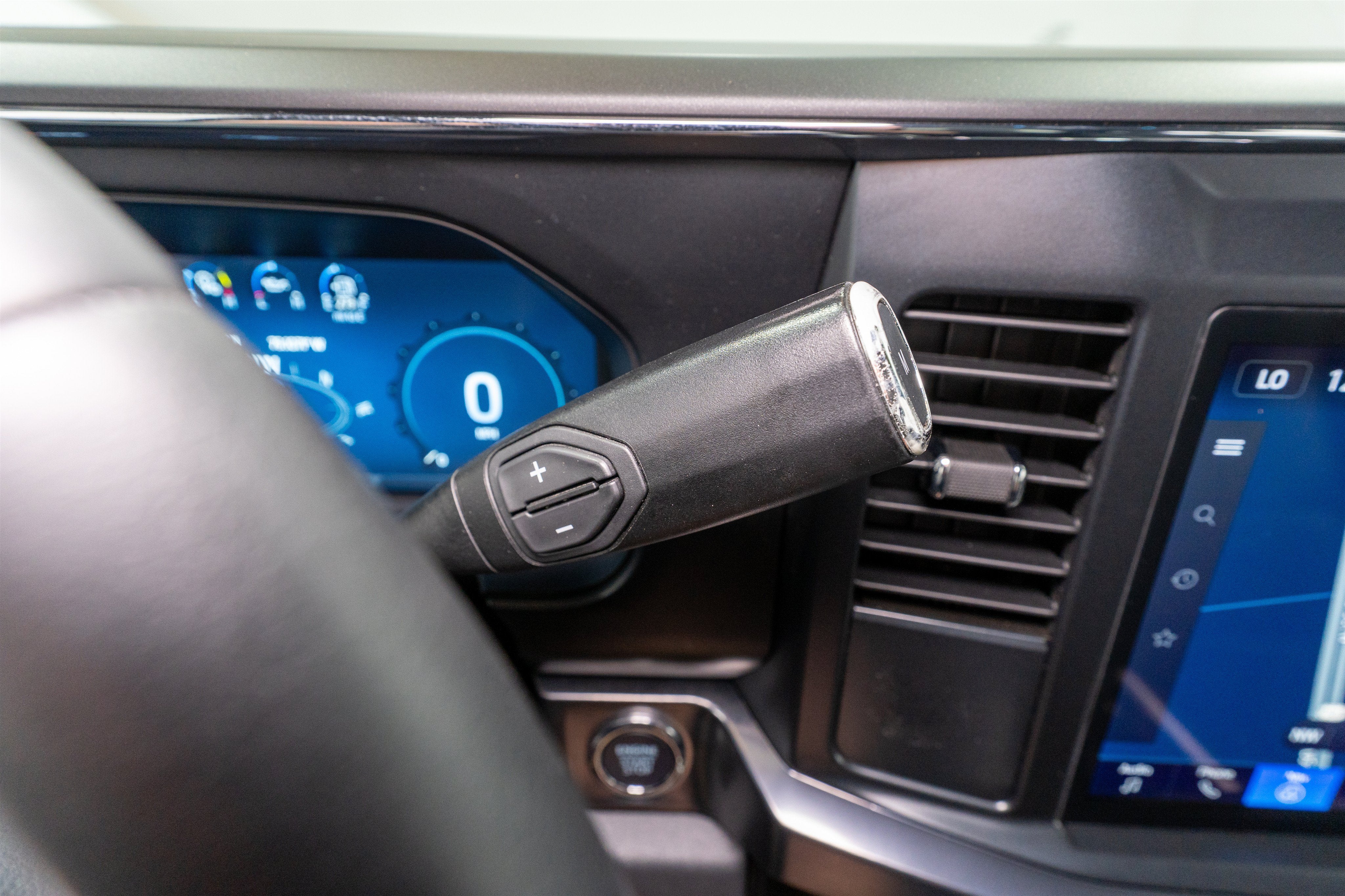 2025 Ford Super Duty F-250 SRW LARIAT