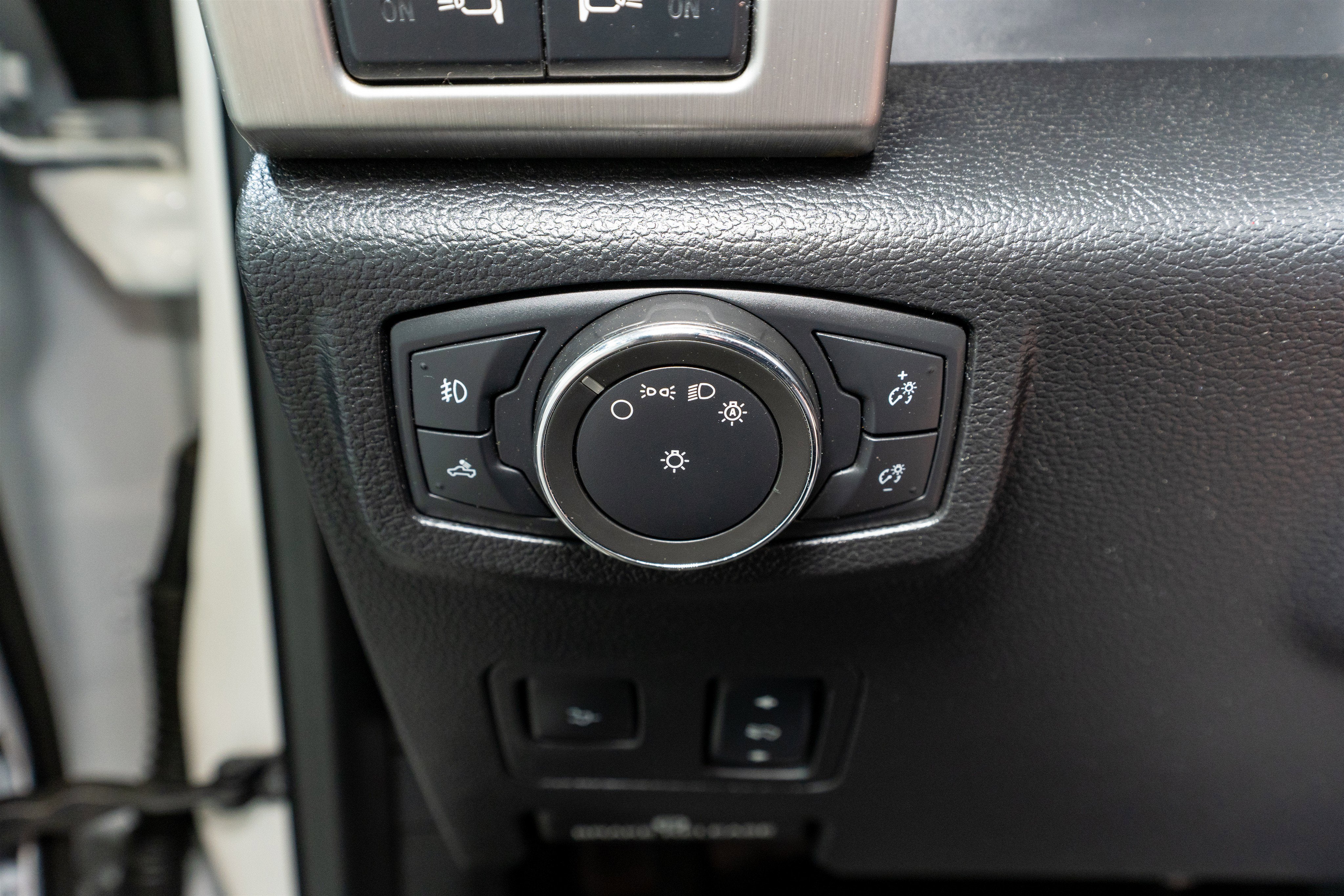 2017 Ford Super Duty F-250 SRW Platinum