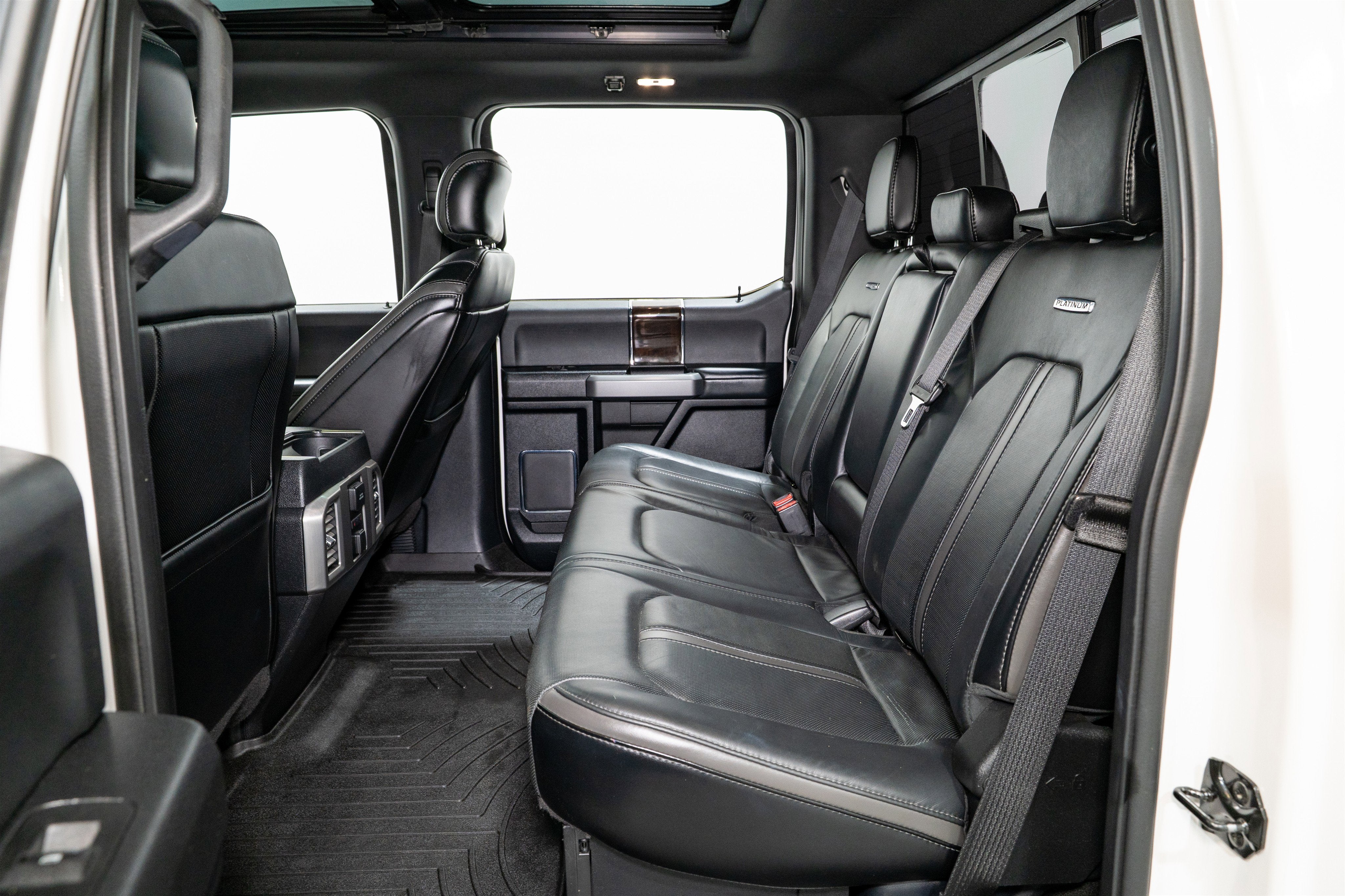 2017 Ford Super Duty F-250 SRW Platinum