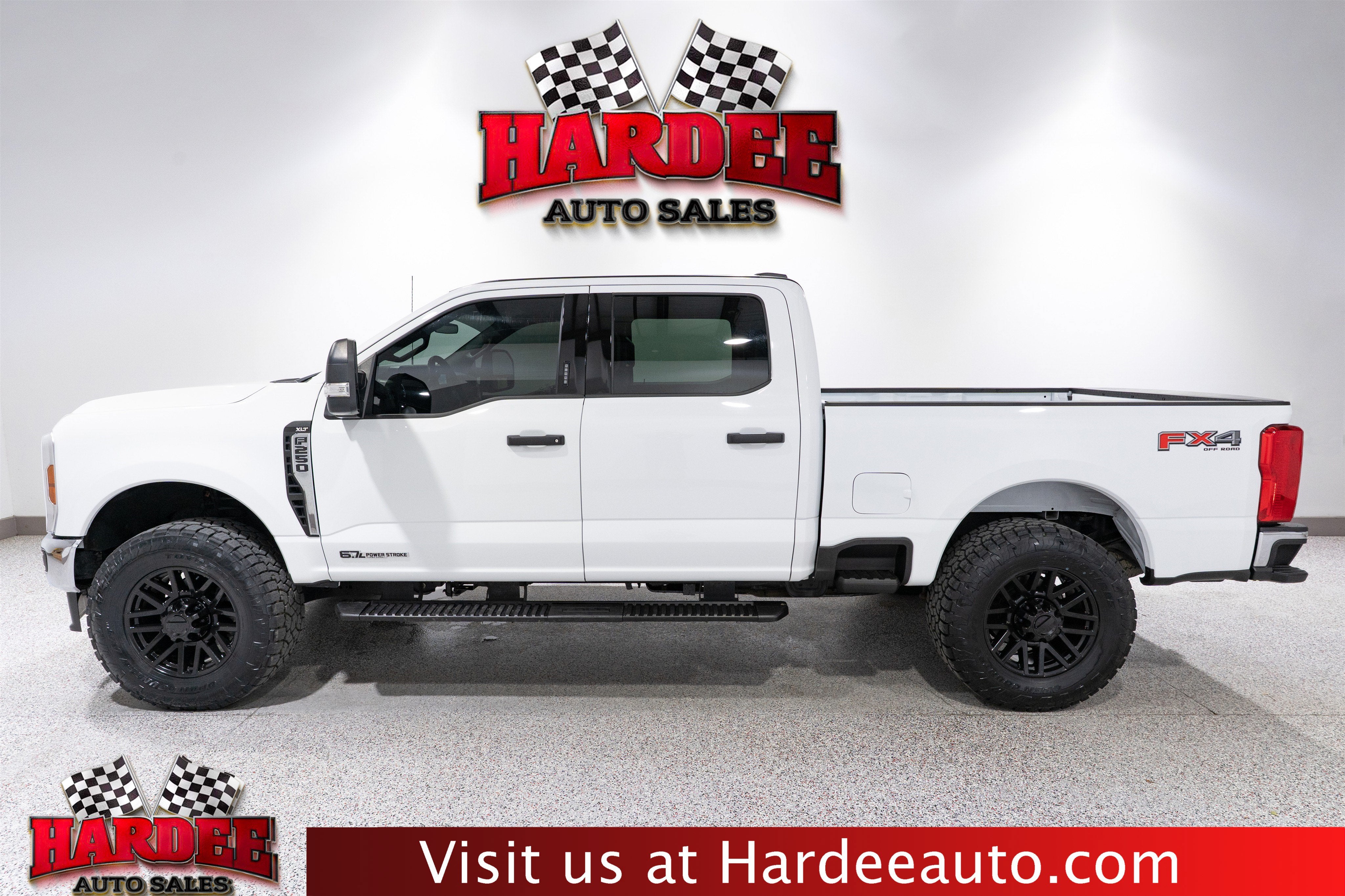 2024 Ford Super Duty F-250 SRW XLT