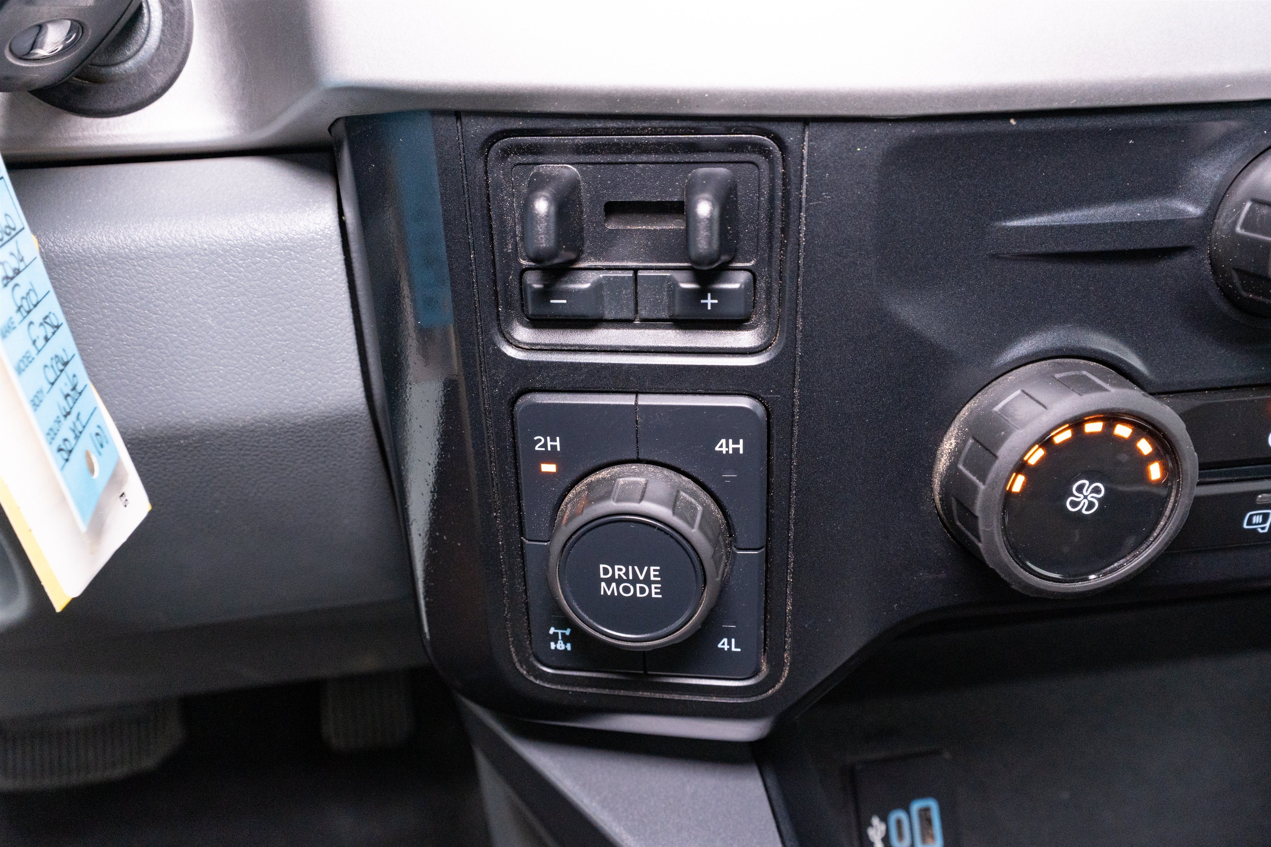 2024 Ford Super Duty F-250 SRW XLT