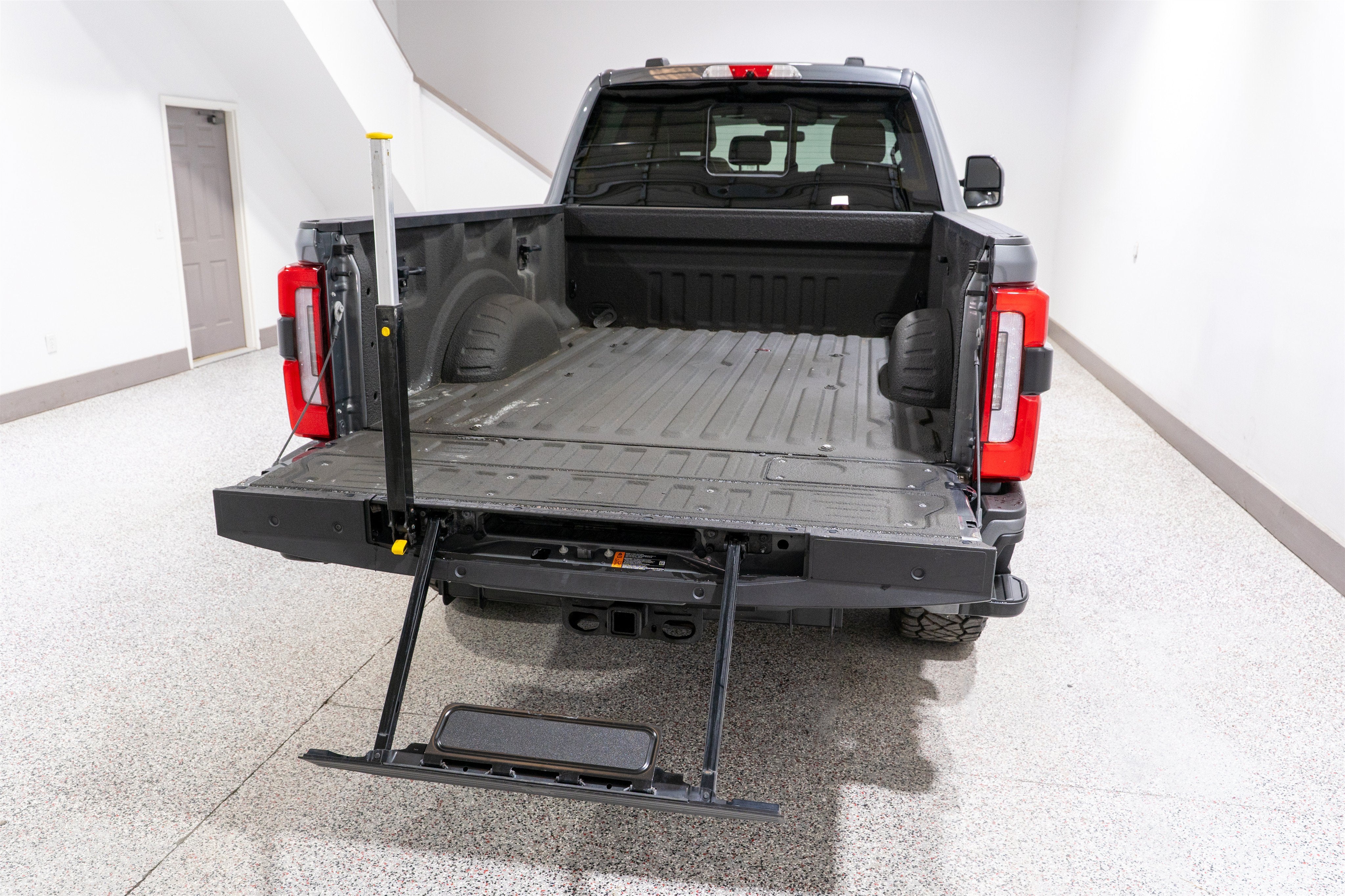 2023 Ford Super Duty F-250 SRW Platinum