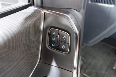 2023 Ford Super Duty F-250 SRW Platinum