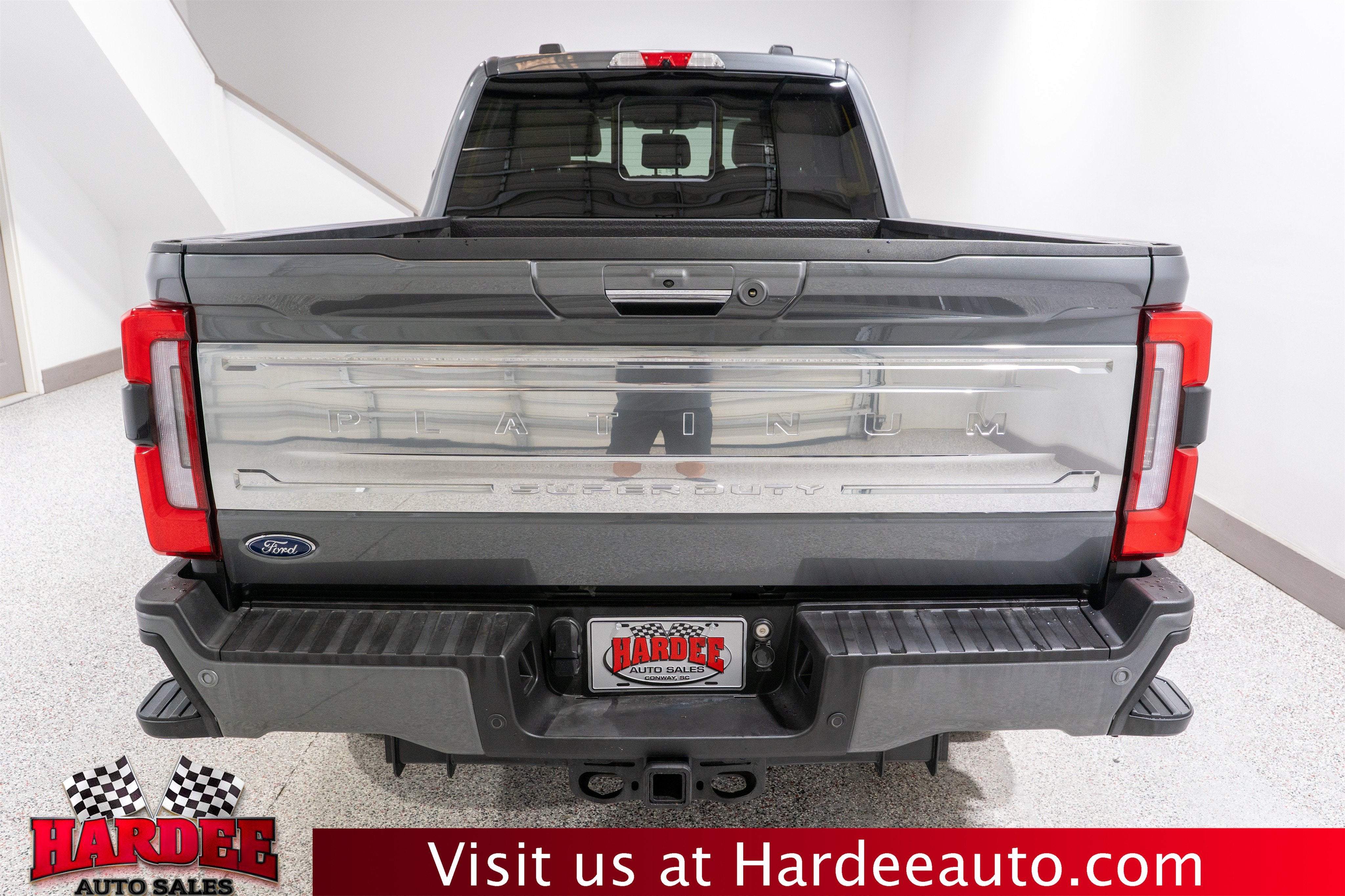 2023 Ford Super Duty F-250 SRW Platinum