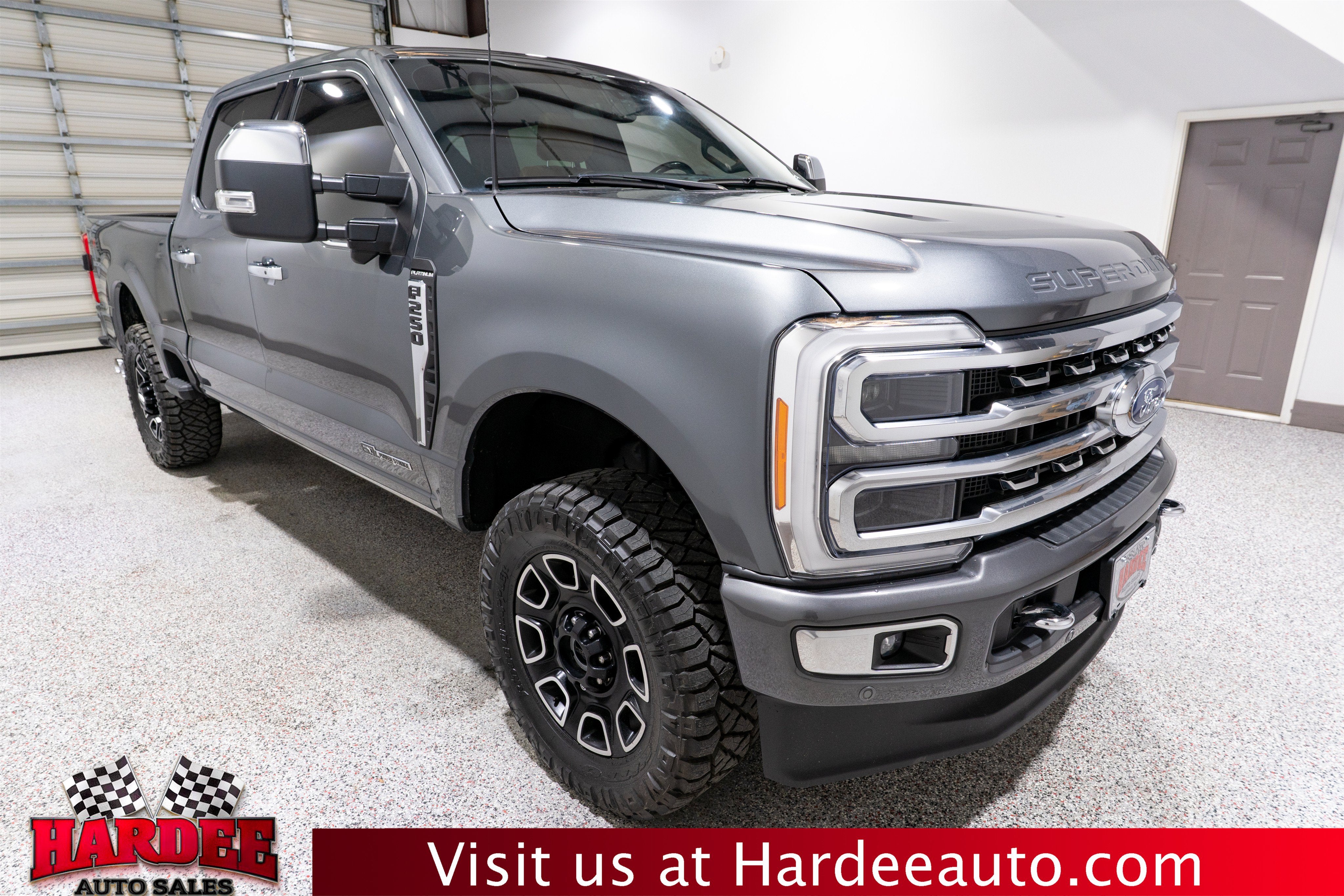 2023 Ford Super Duty F-250 SRW Platinum