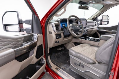 2025 Ford Super Duty F-250 SRW Platinum Plus