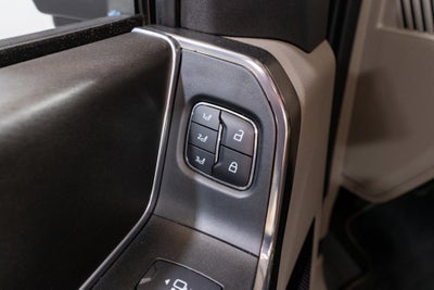 2025 Ford Super Duty F-250 SRW Platinum Plus