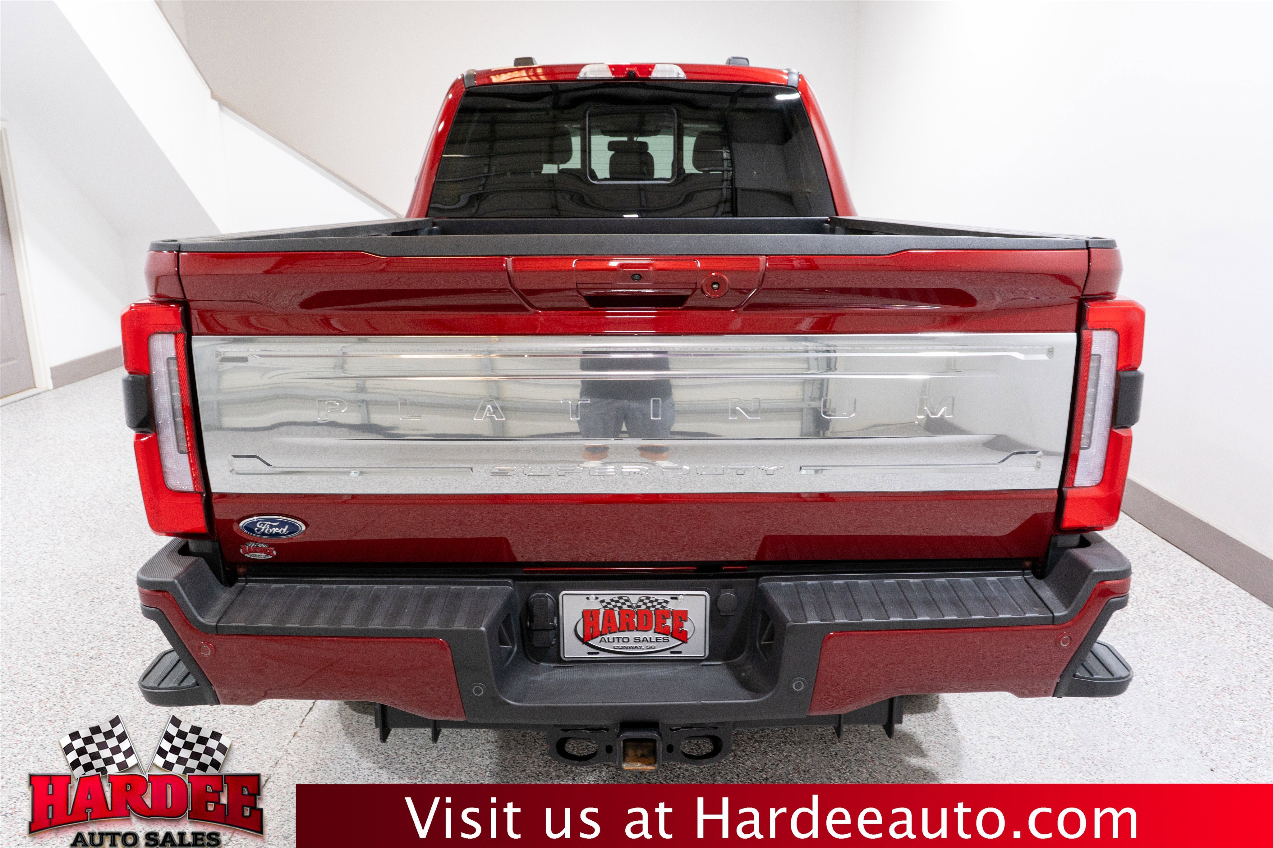 2025 Ford Super Duty F-250 SRW Platinum Plus