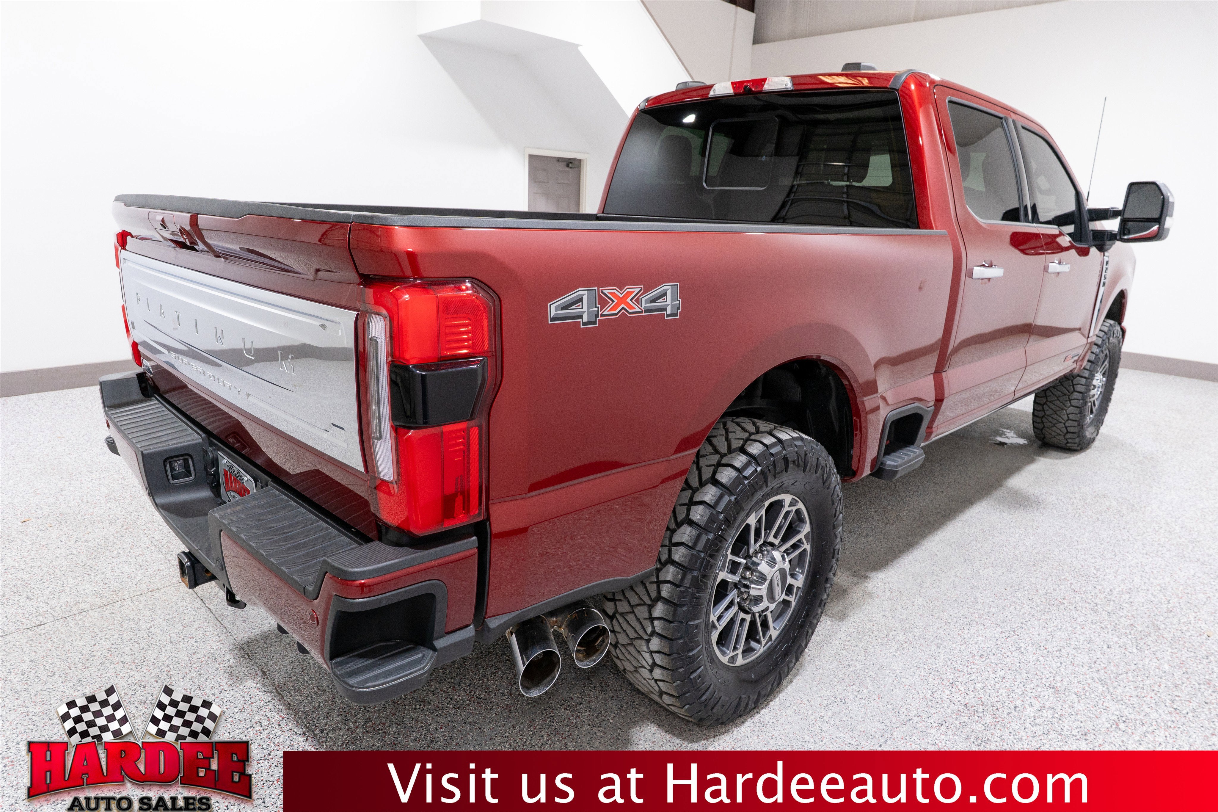 2025 Ford Super Duty F-250 SRW Platinum Plus