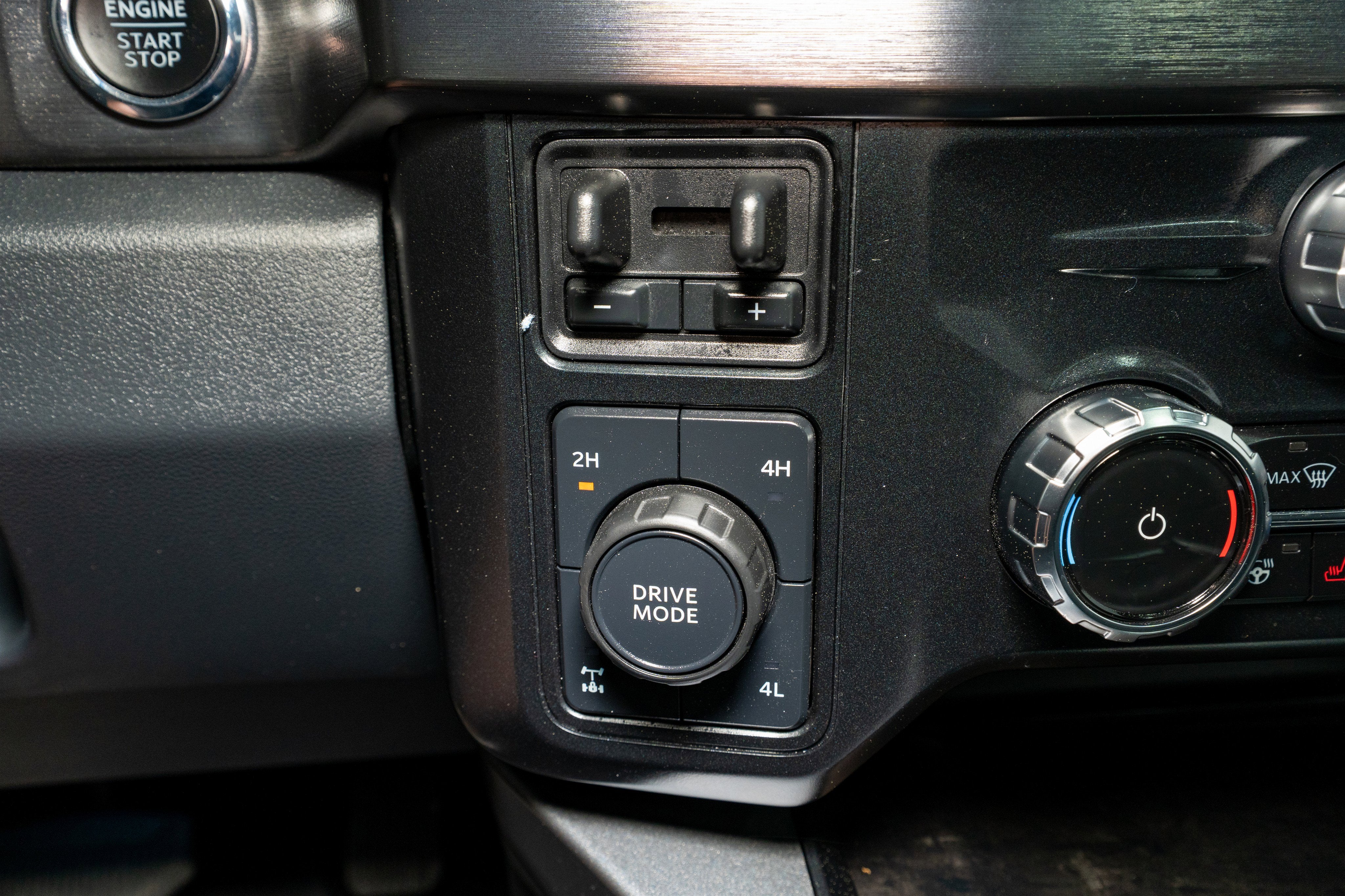 2023 Ford Super Duty F-250 SRW LARIAT