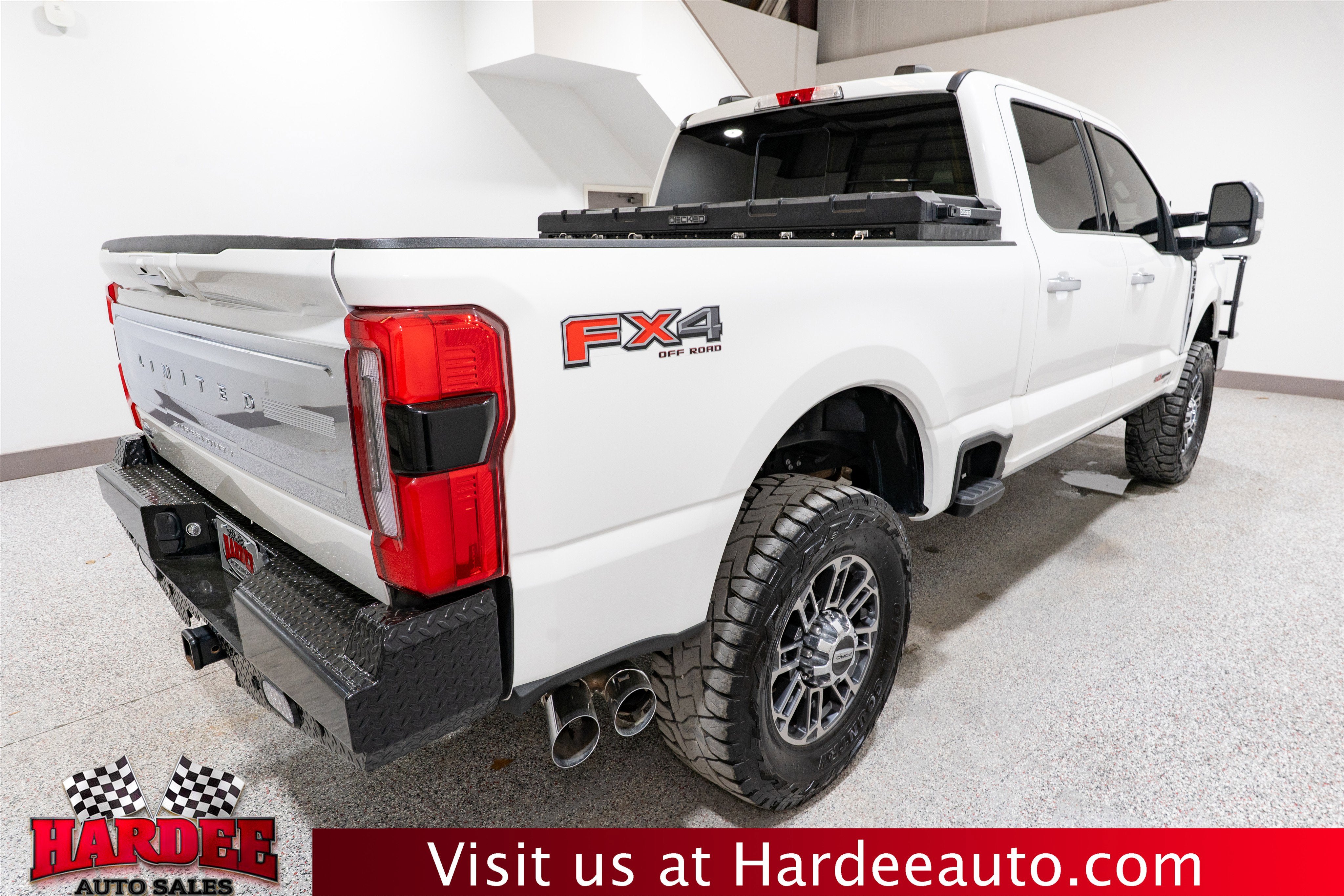 2024 Ford Super Duty F-250 SRW Limited