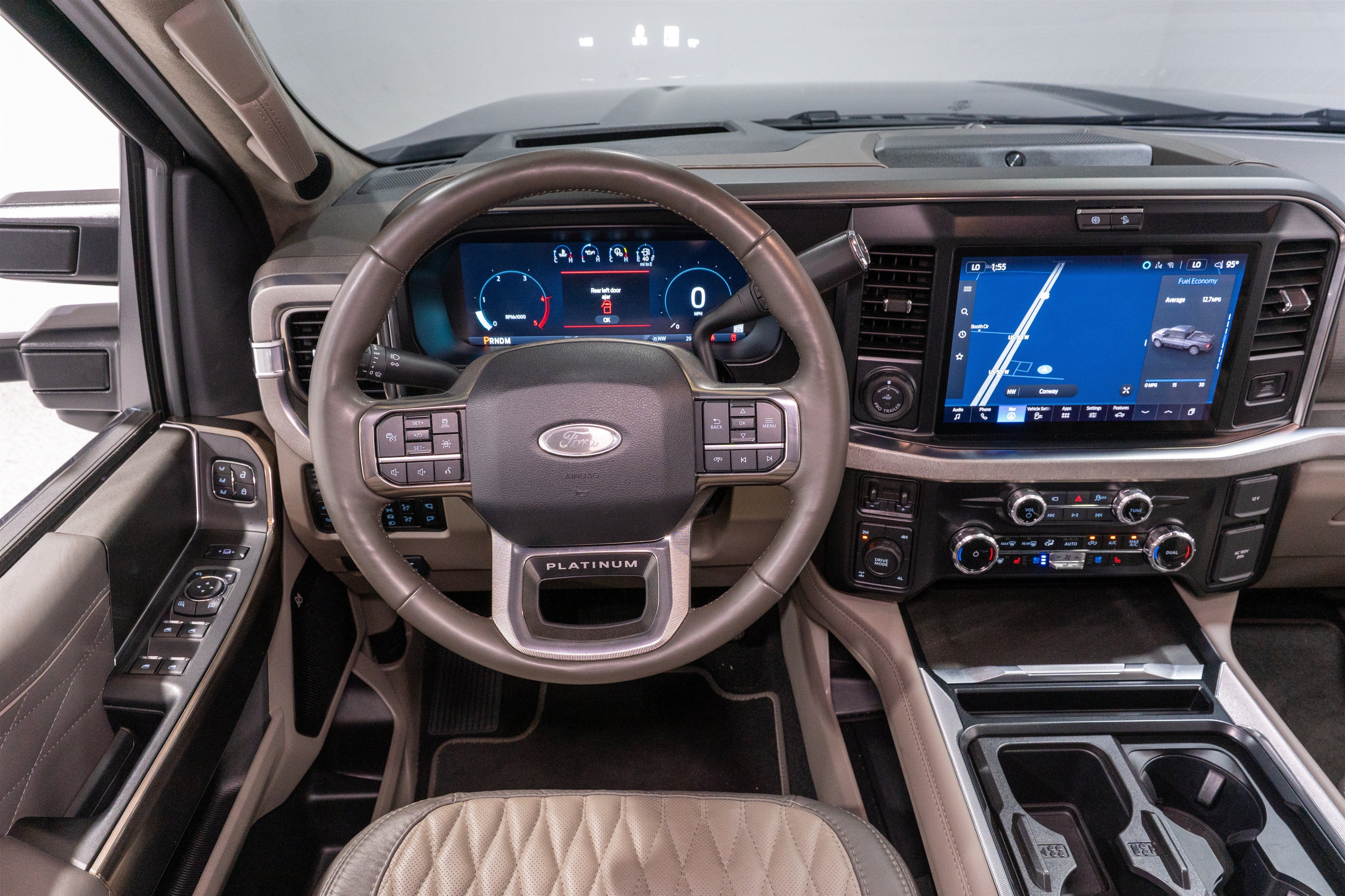 2026 Ford Super Duty F-250 SRW Platinum