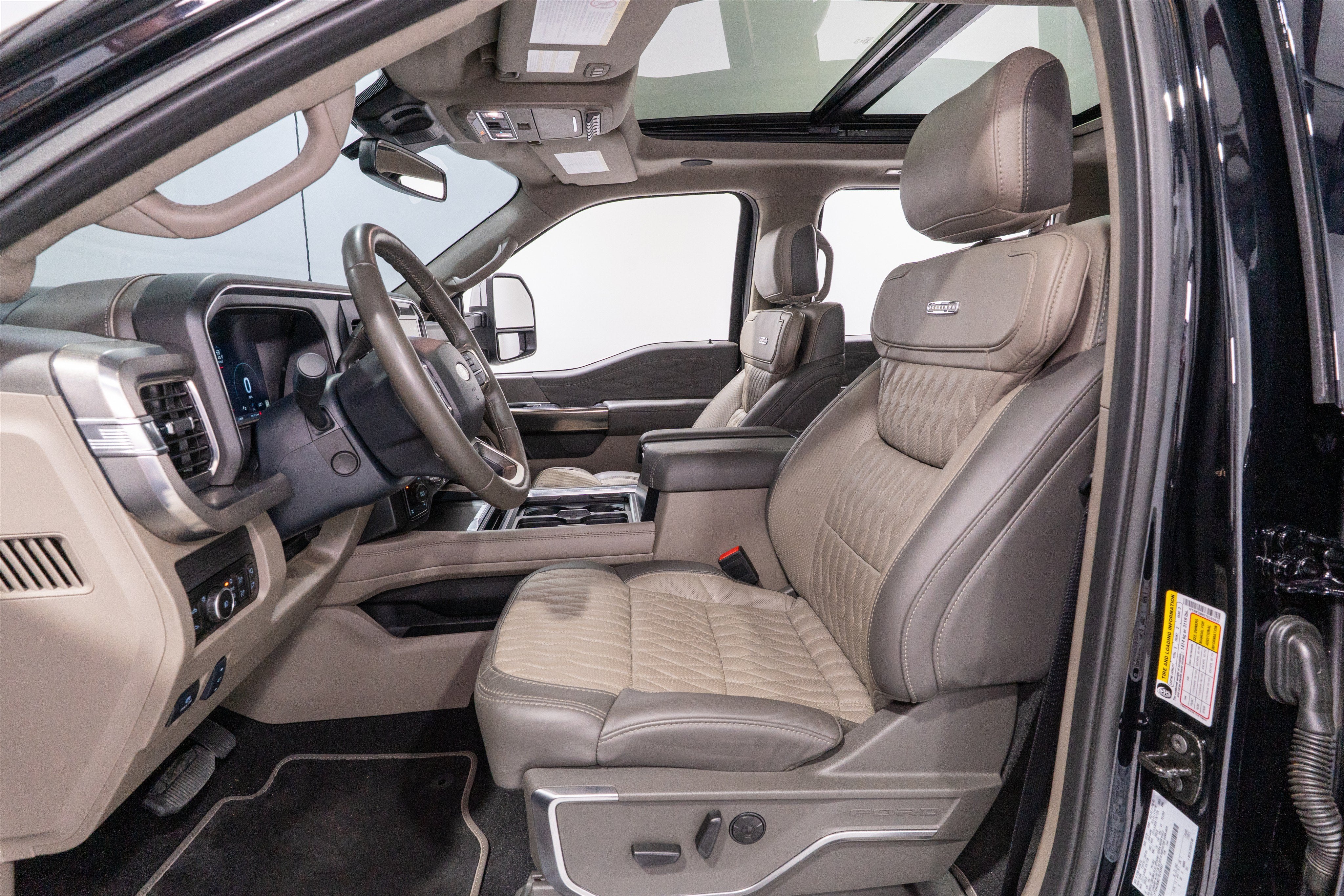 2026 Ford Super Duty F-250 SRW Platinum