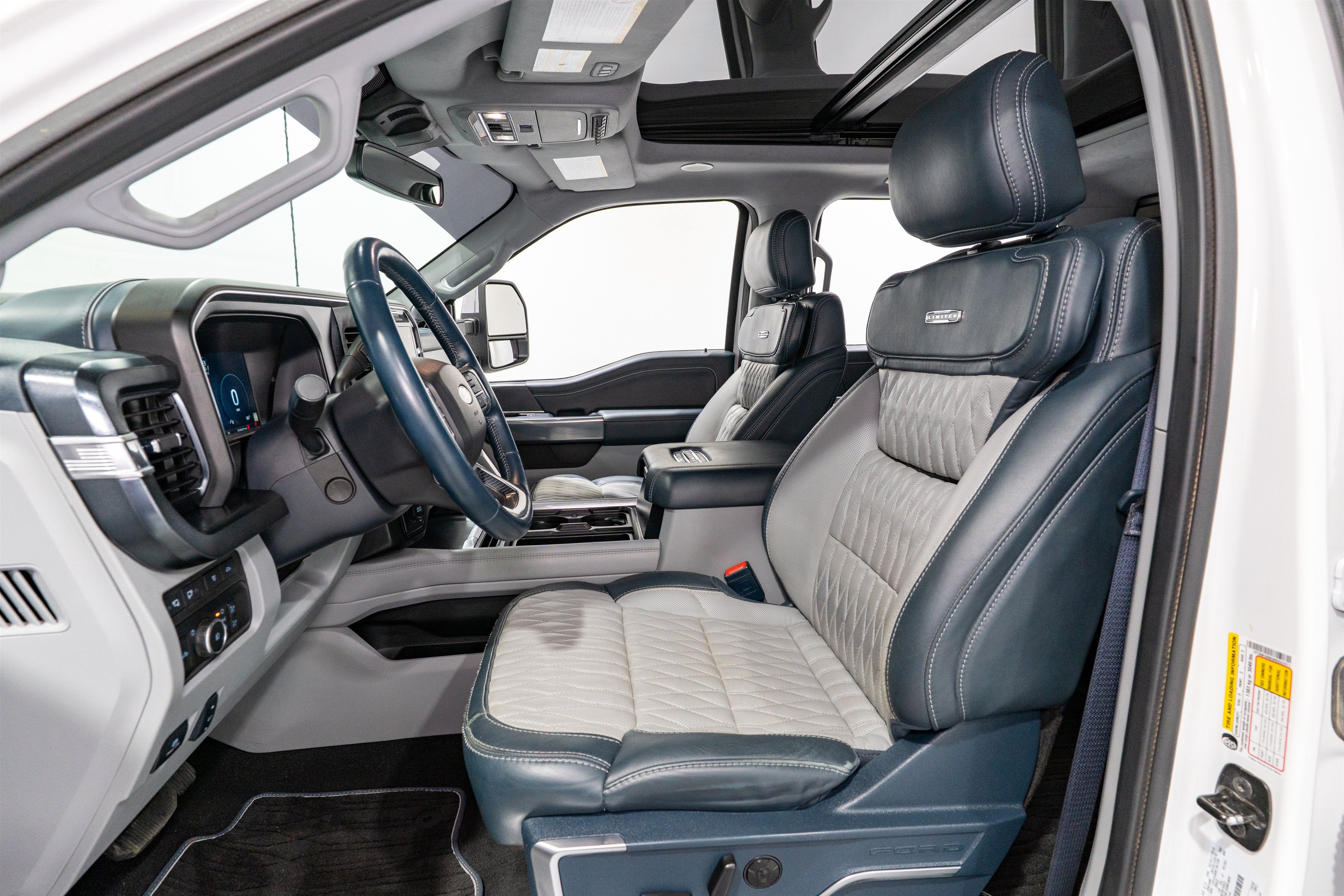 2024 Ford Super Duty F-250 SRW Limited