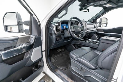 2025 Ford Super Duty F-250 SRW Platinum